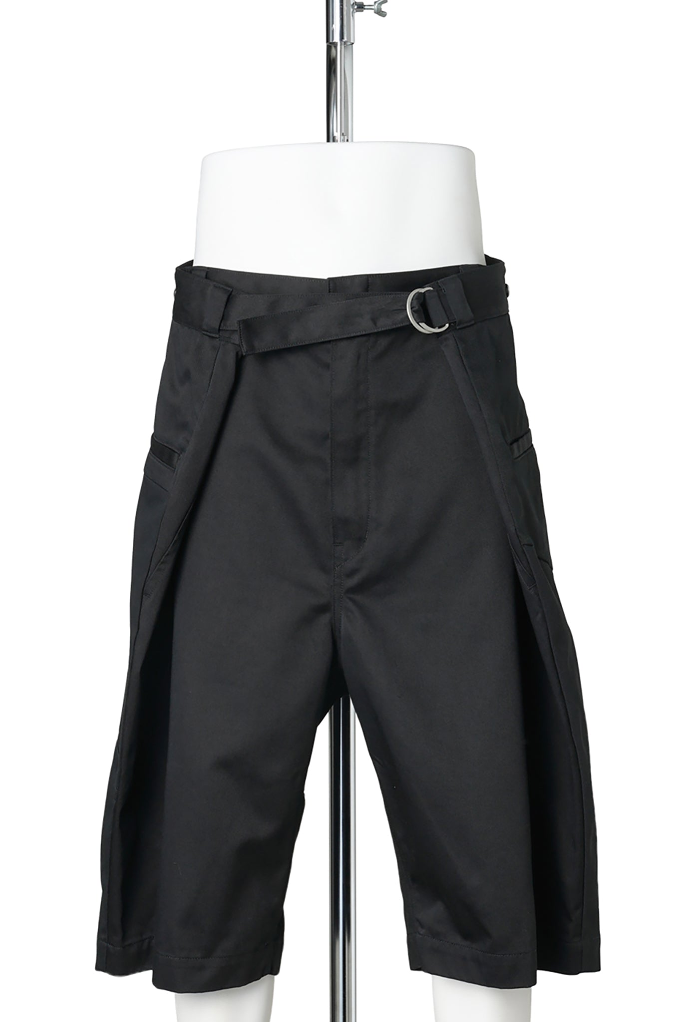 WRAP PATCHWORK CHINO SHORTS / BLACK