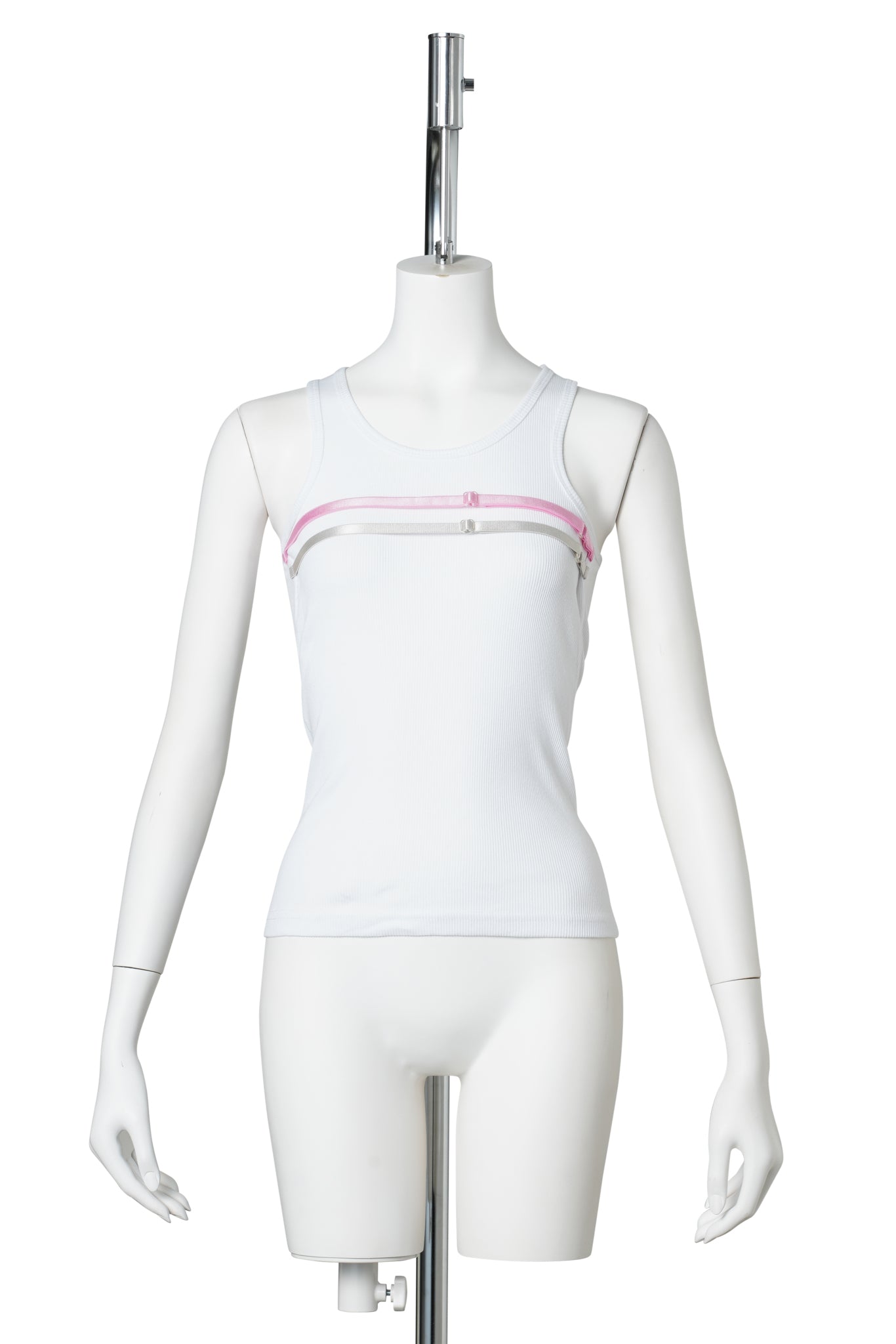 VEST / BRA STRAP DETAIL