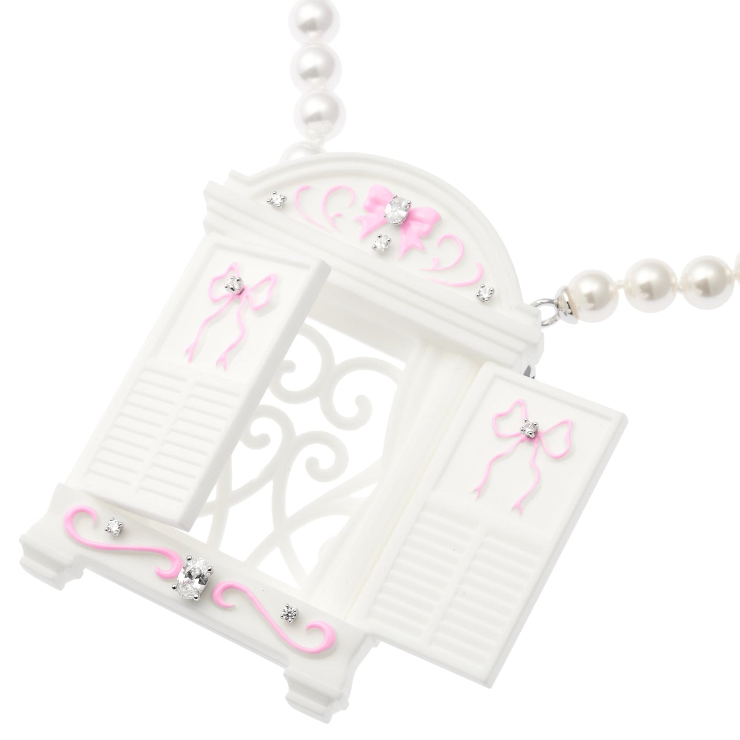 DREAMY WINDOWS DETACHABLE PEARL NECKLACE / WHITE