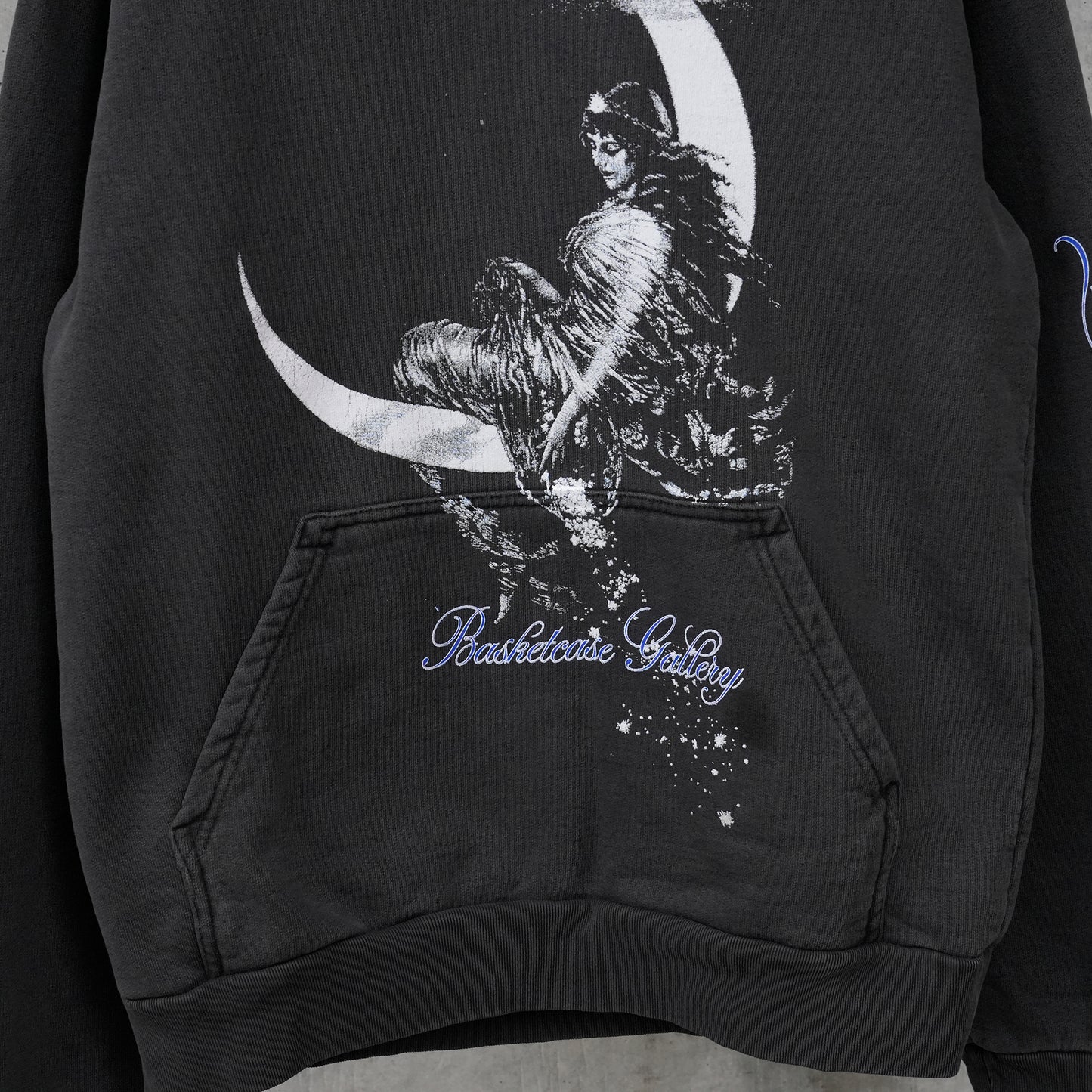 FANTASY HOODIE / VINTAGE BLACK