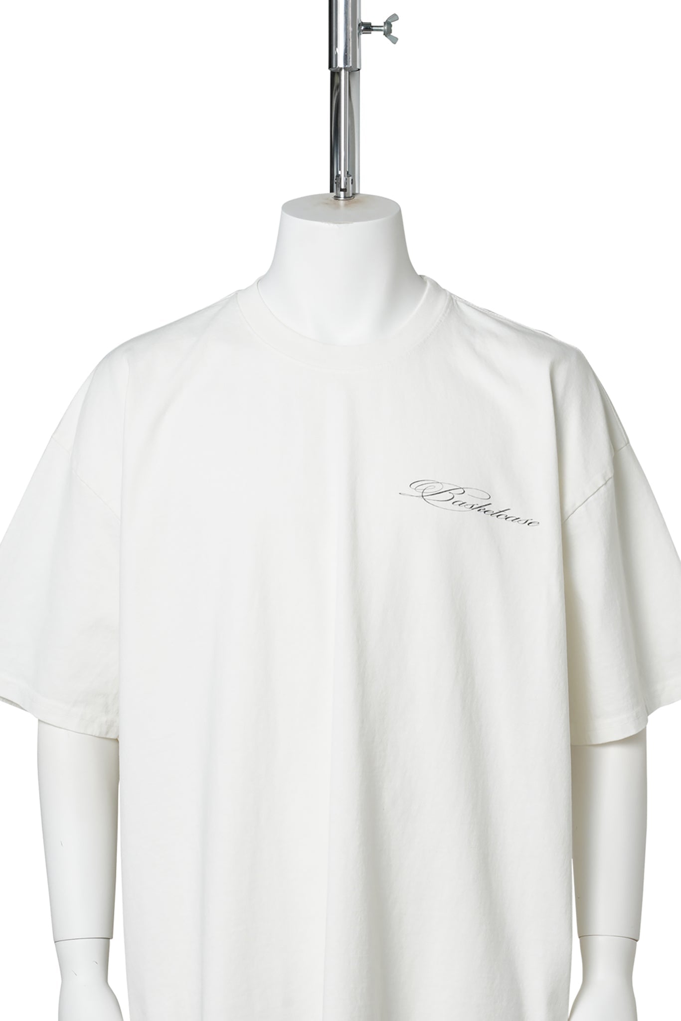 REACH, TEE / BONE