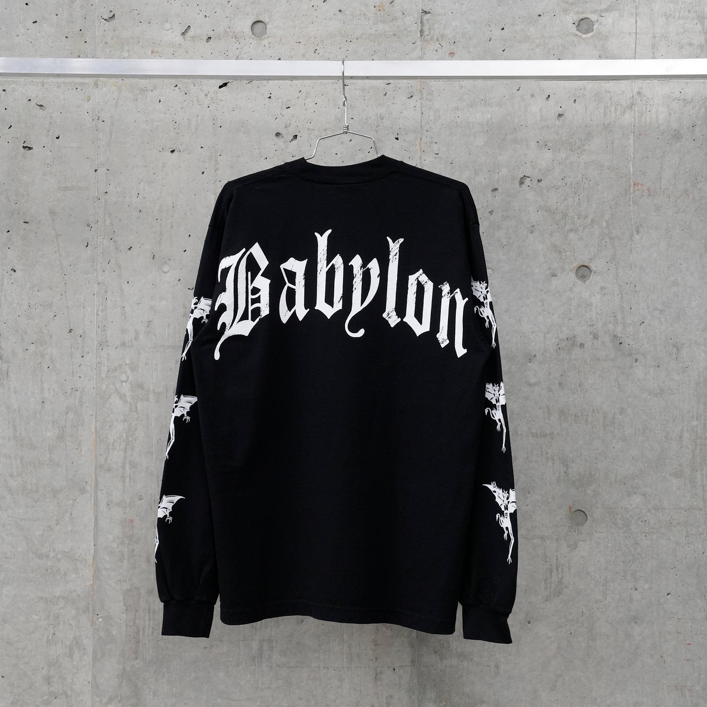 WHO THE DEVIL? LONGSLEEVE / BLACK