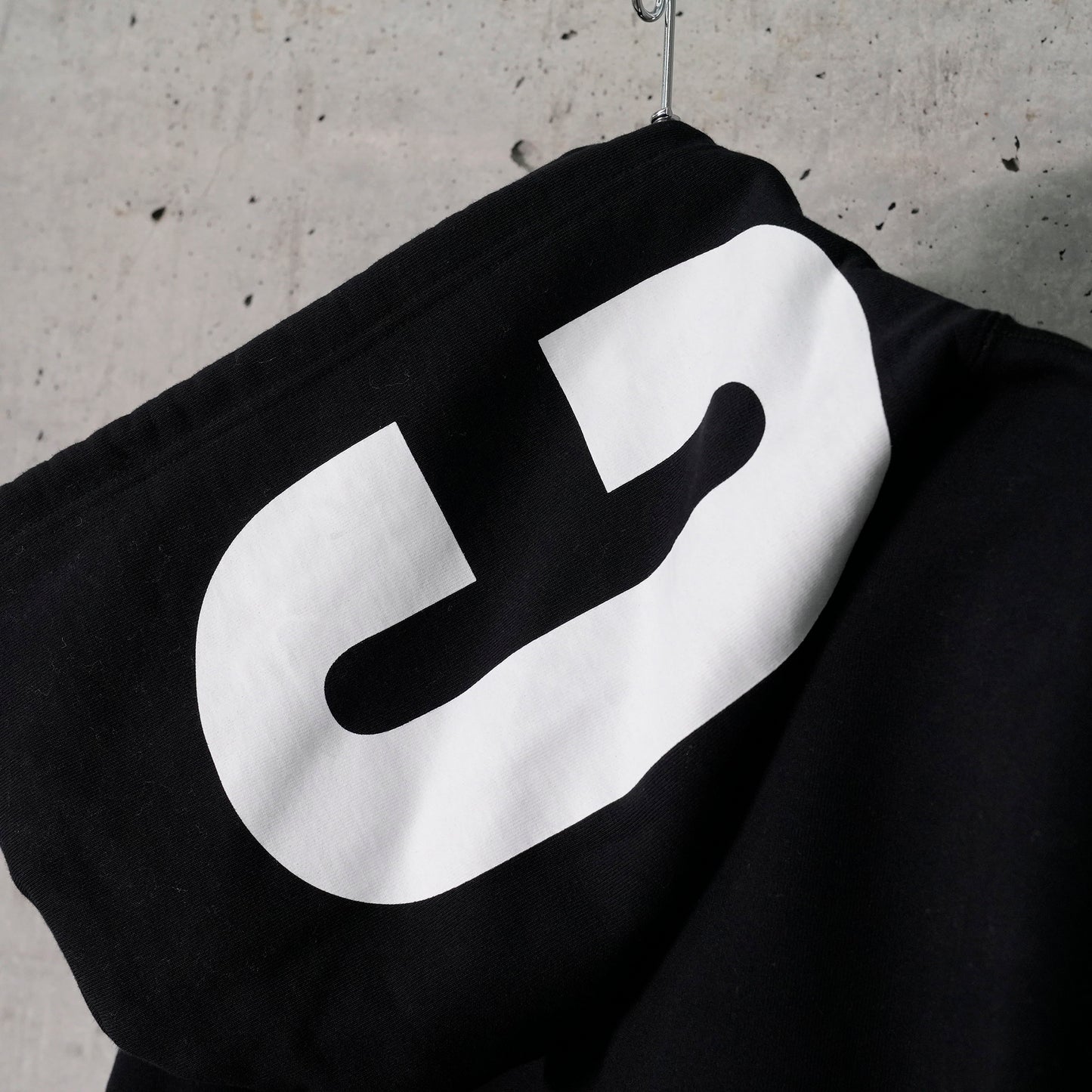 COTTON HOODIE / BLACK