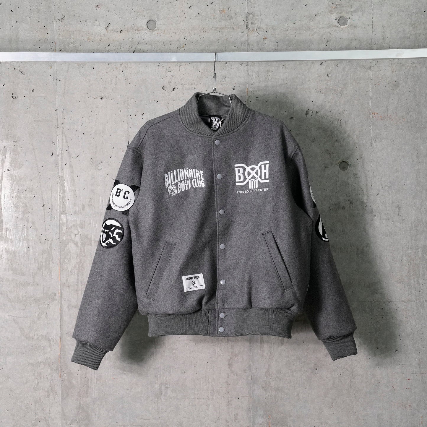 MELTON VARSITY JACKET / GREY