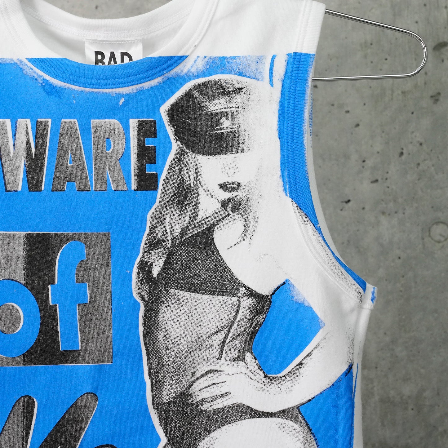 BEWARE OF ME TANK / WHITE