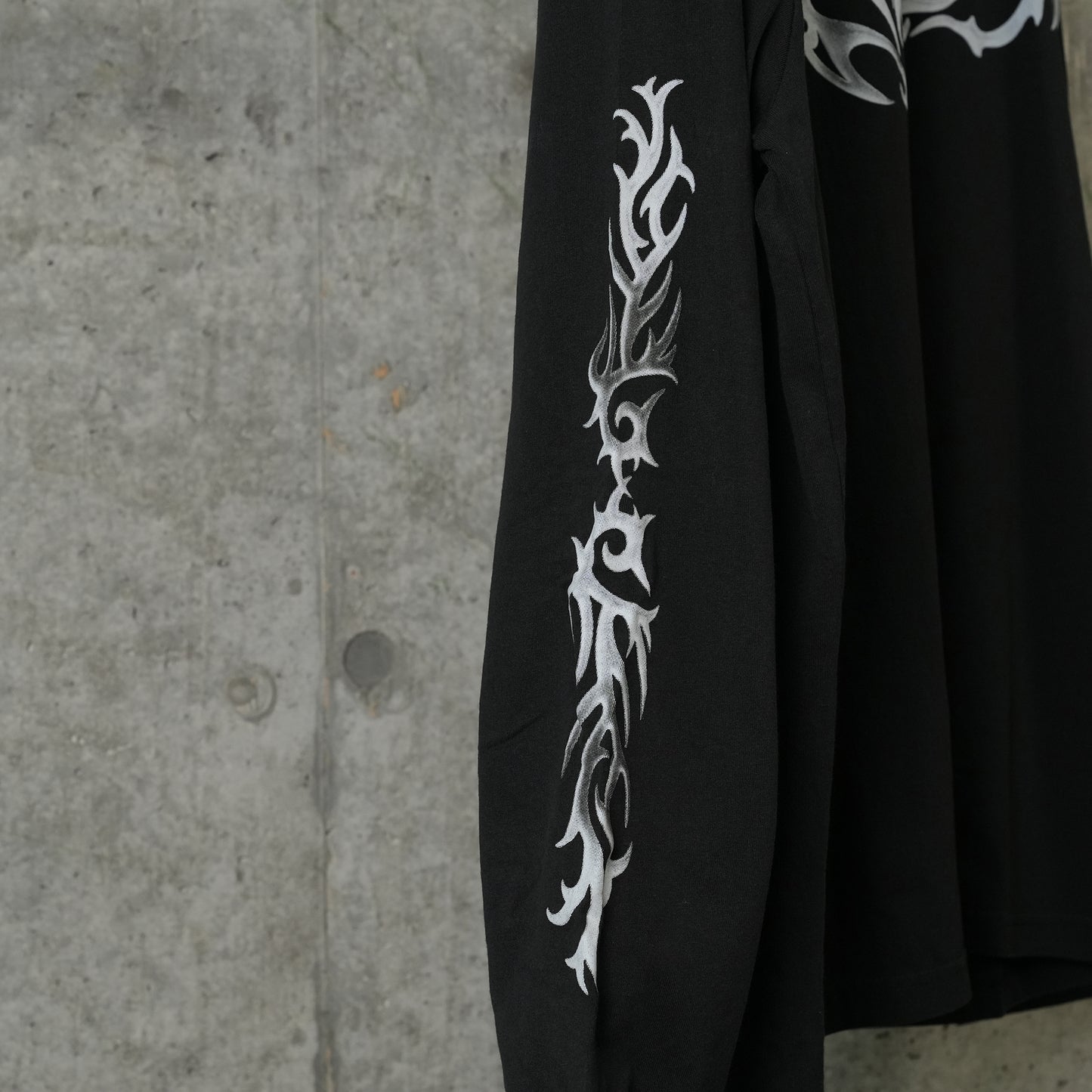 TRIBAL LS T-SHIRT / BLACK