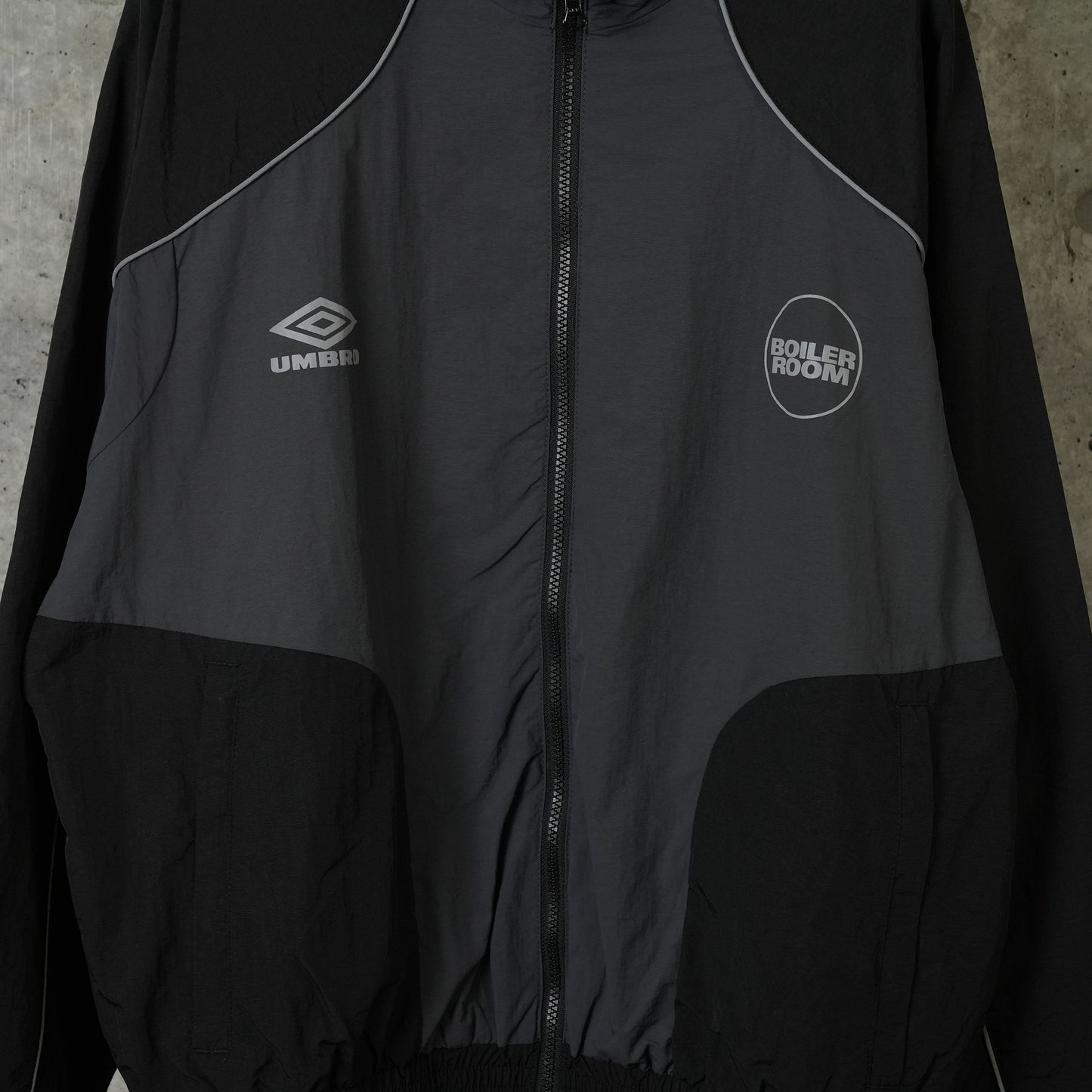 SHELL TRACK TOP / BLACK