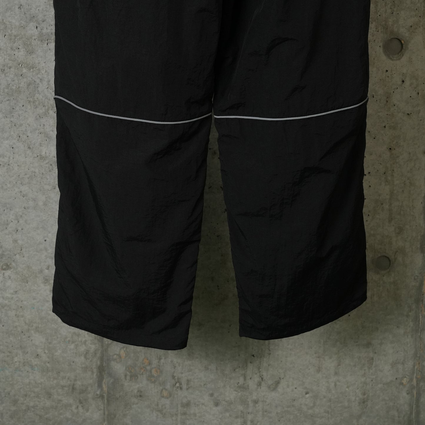 SHELL TRACK PANT / BLACK