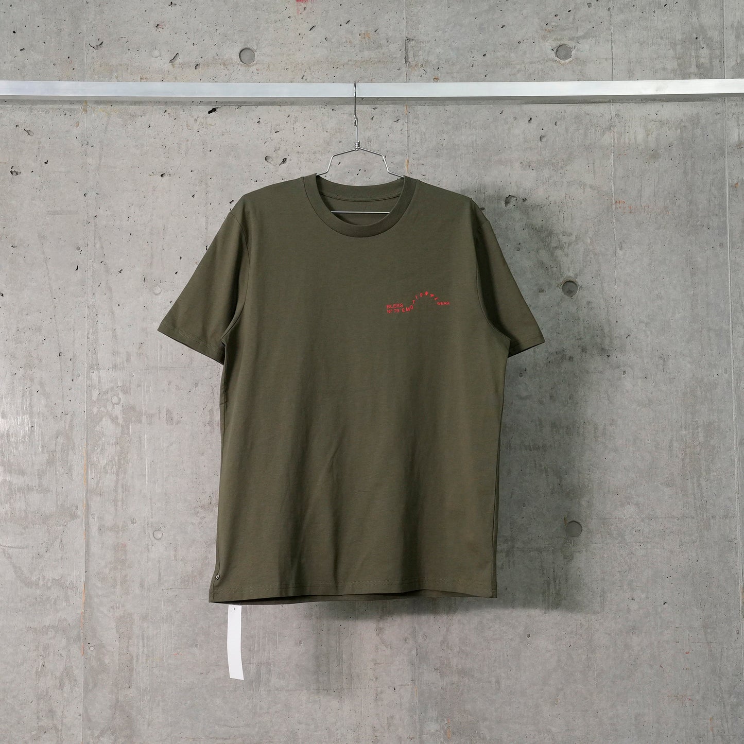 5311 MULTICOLLECTION V T-SHIRT / 241:KHAKI BROWN/RED