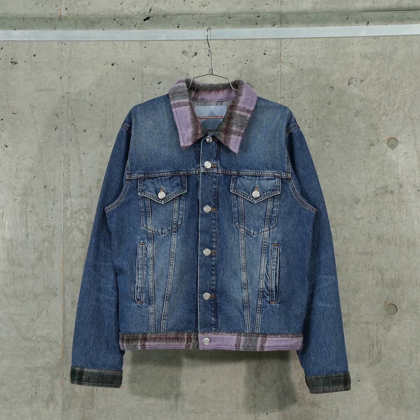 DENIM JACKET WITH TARTAN DETAILS / DENIM