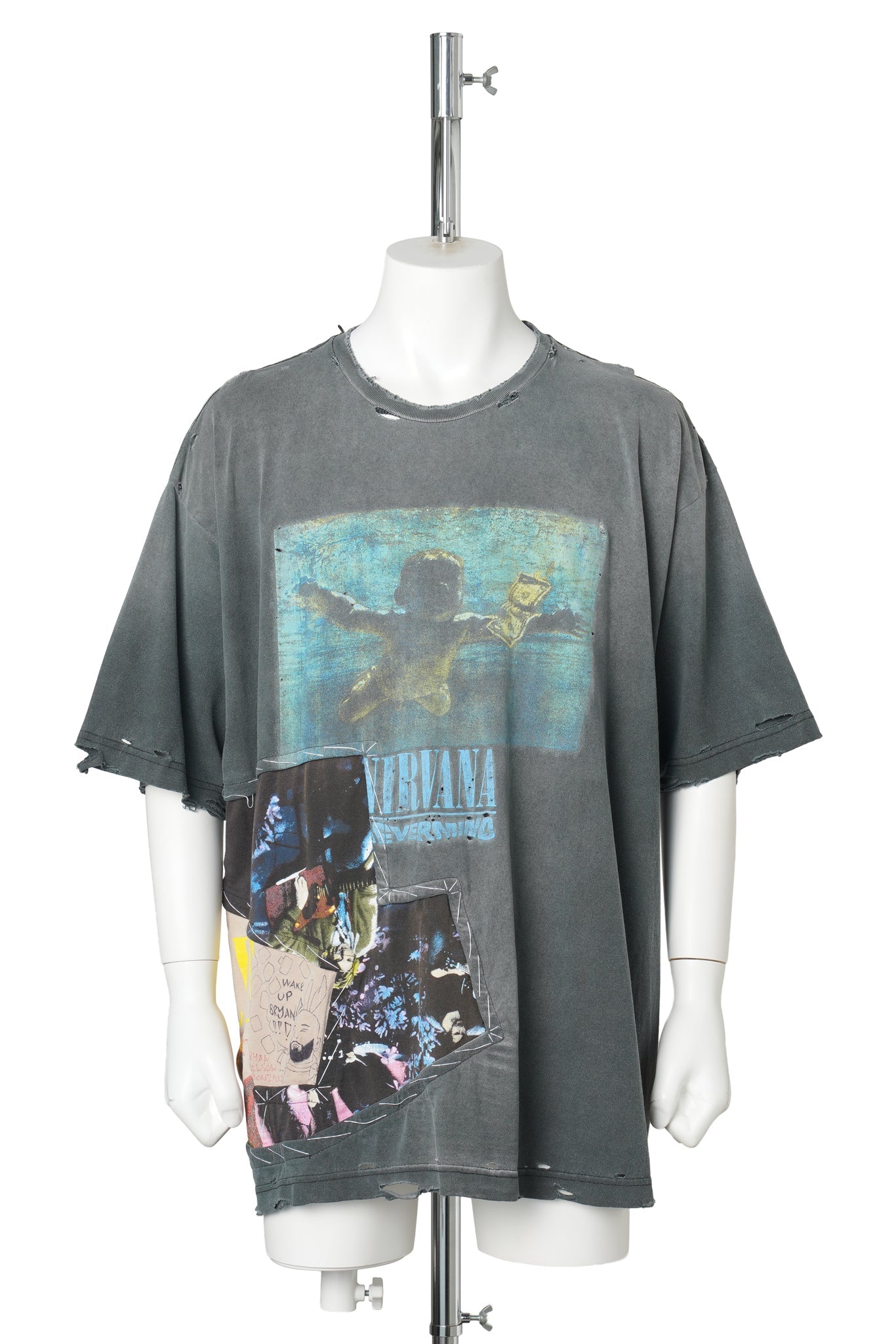 SWIMMING ON SYCAMORE” T-SHIRT / BLACK