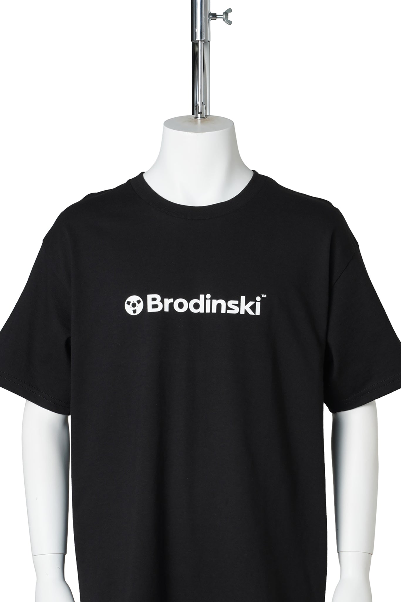 Brodinski Tee (White) / BLACK