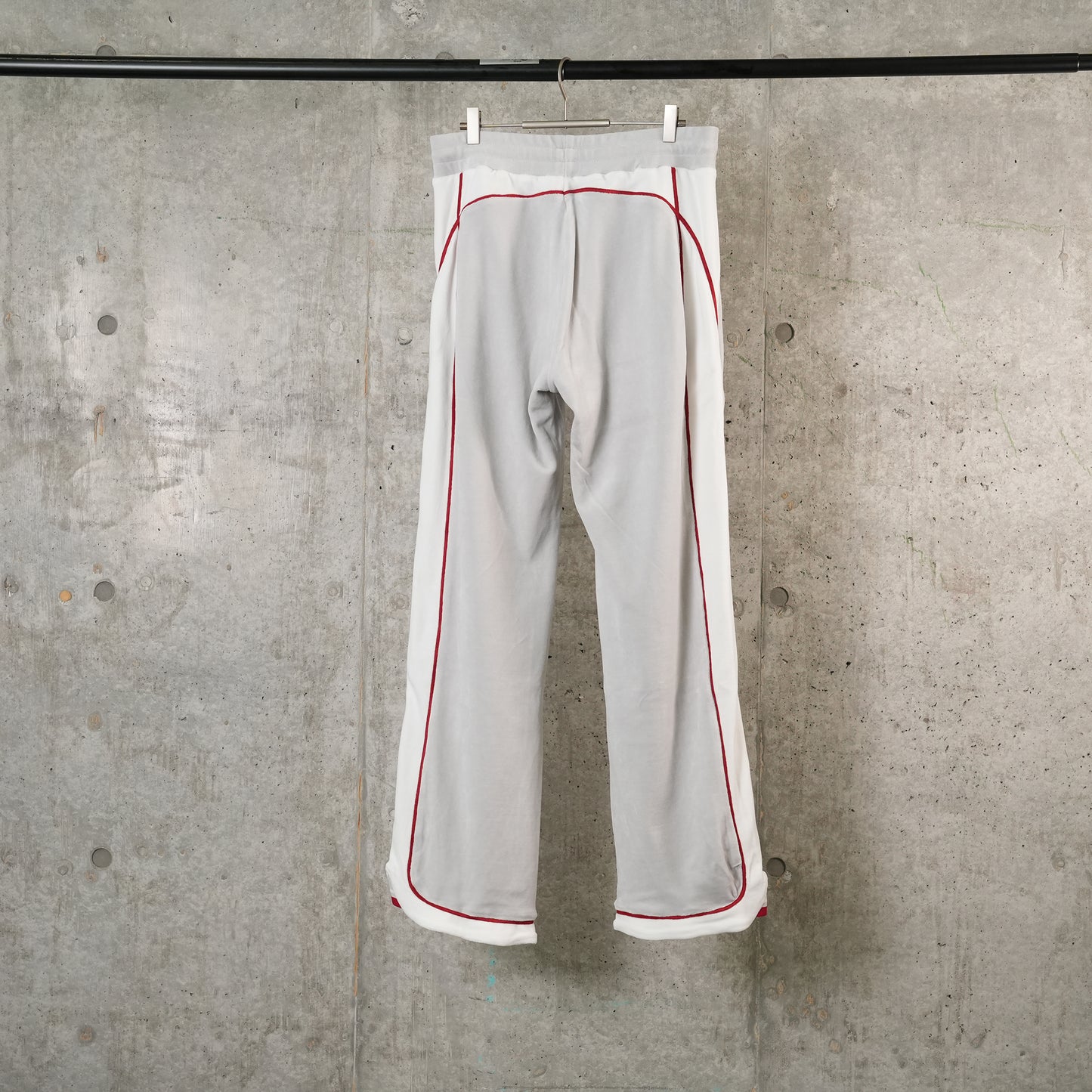 VELOUR COVER STITCH TRACK PANTS / CSB597:GREY/WHITE