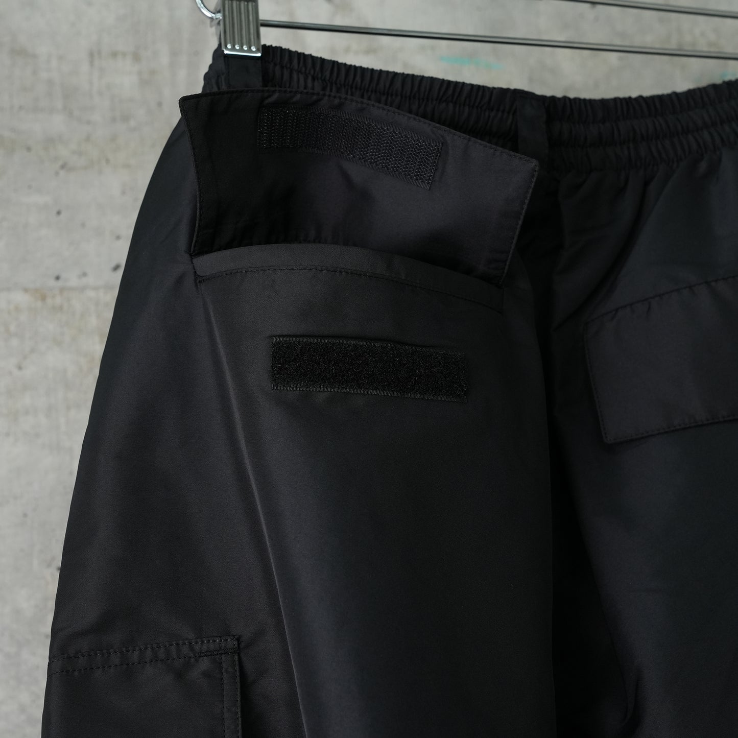 SWIM CARGO SHORTS / 1000:BLACK