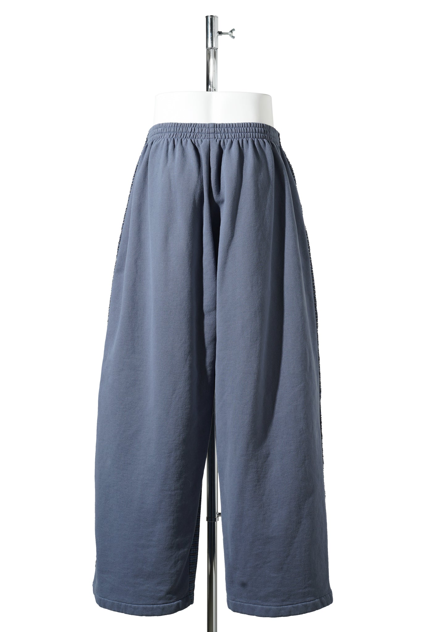 HYBRID LARGE FIT PANTS / 4011:BLUE