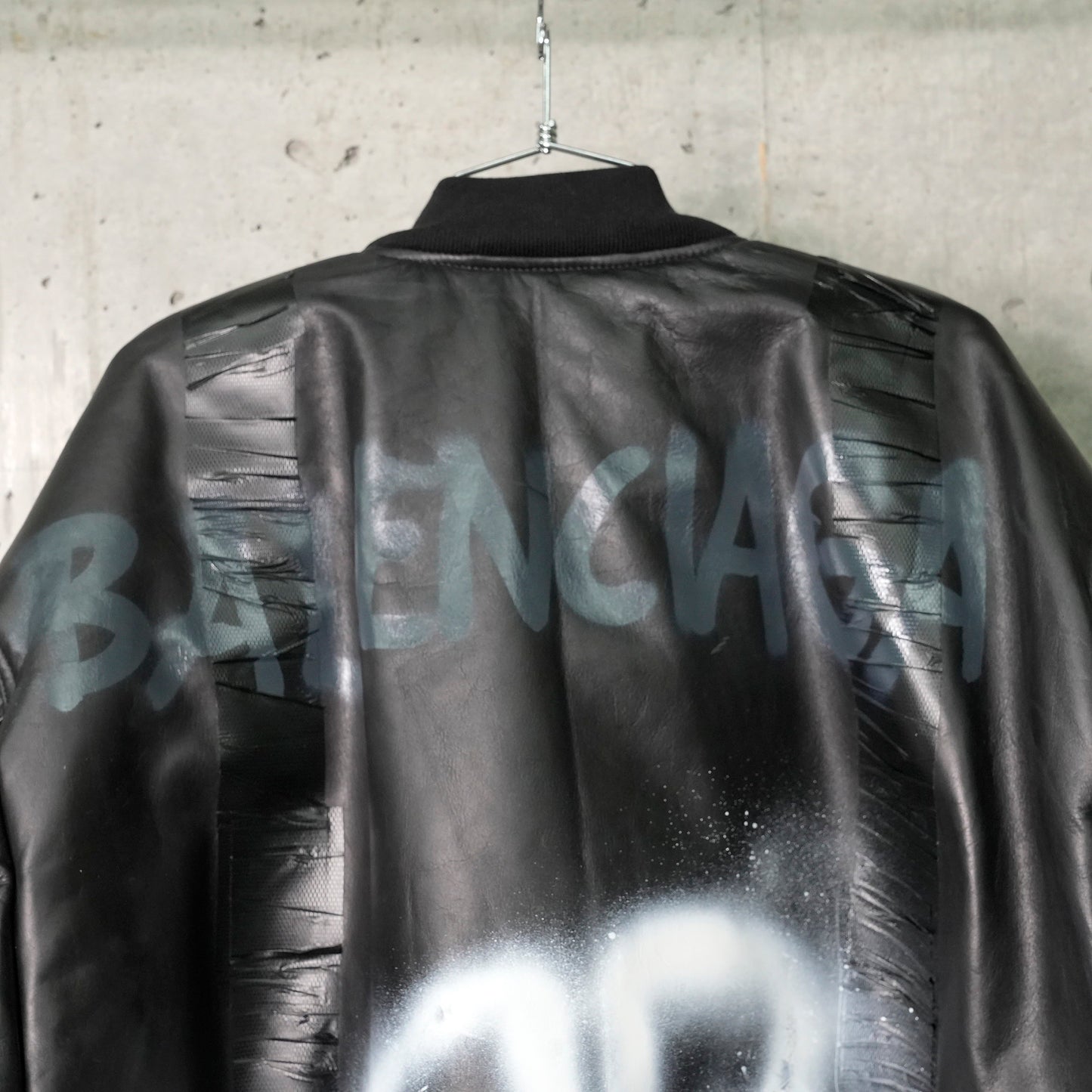 "EXCLUSIVE" BOMBER JACKET / 1000:BLACK