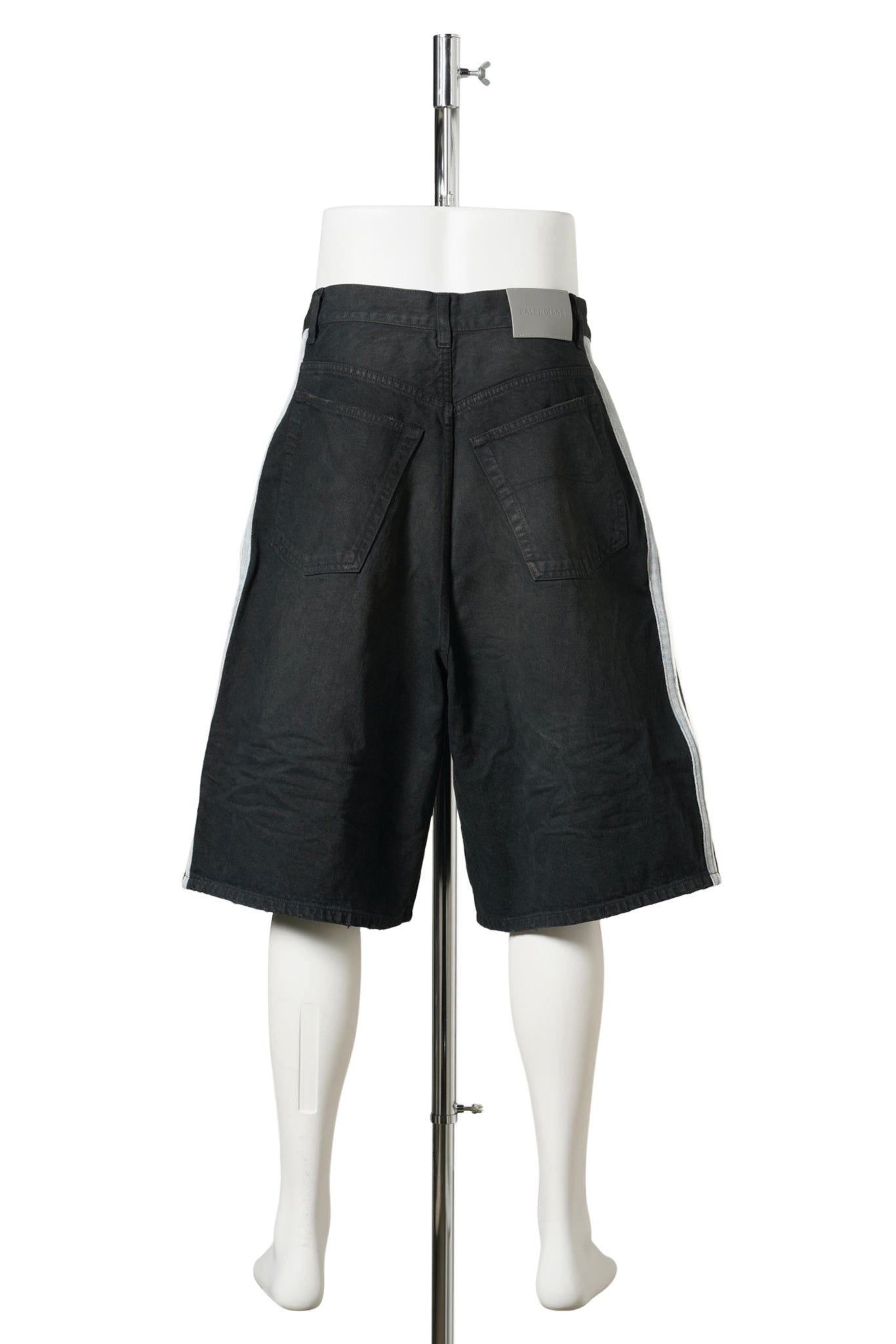 SHORTS WITH PIPING DETAILS / 2279:DARK BROWN/BLACK