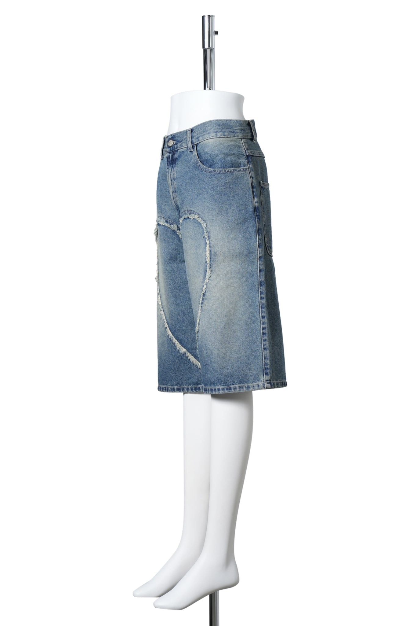 LOVE SHORTS / OFF-BLUE