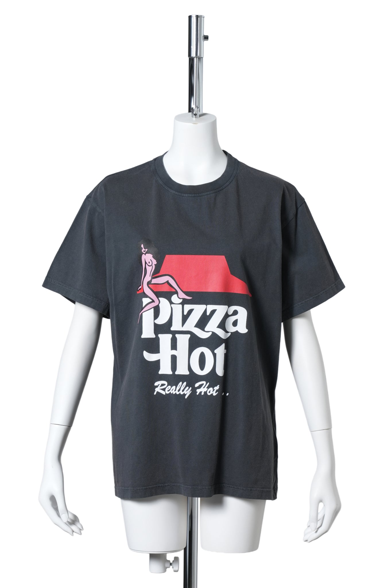 PIZZA HOT / OFF-BLACK