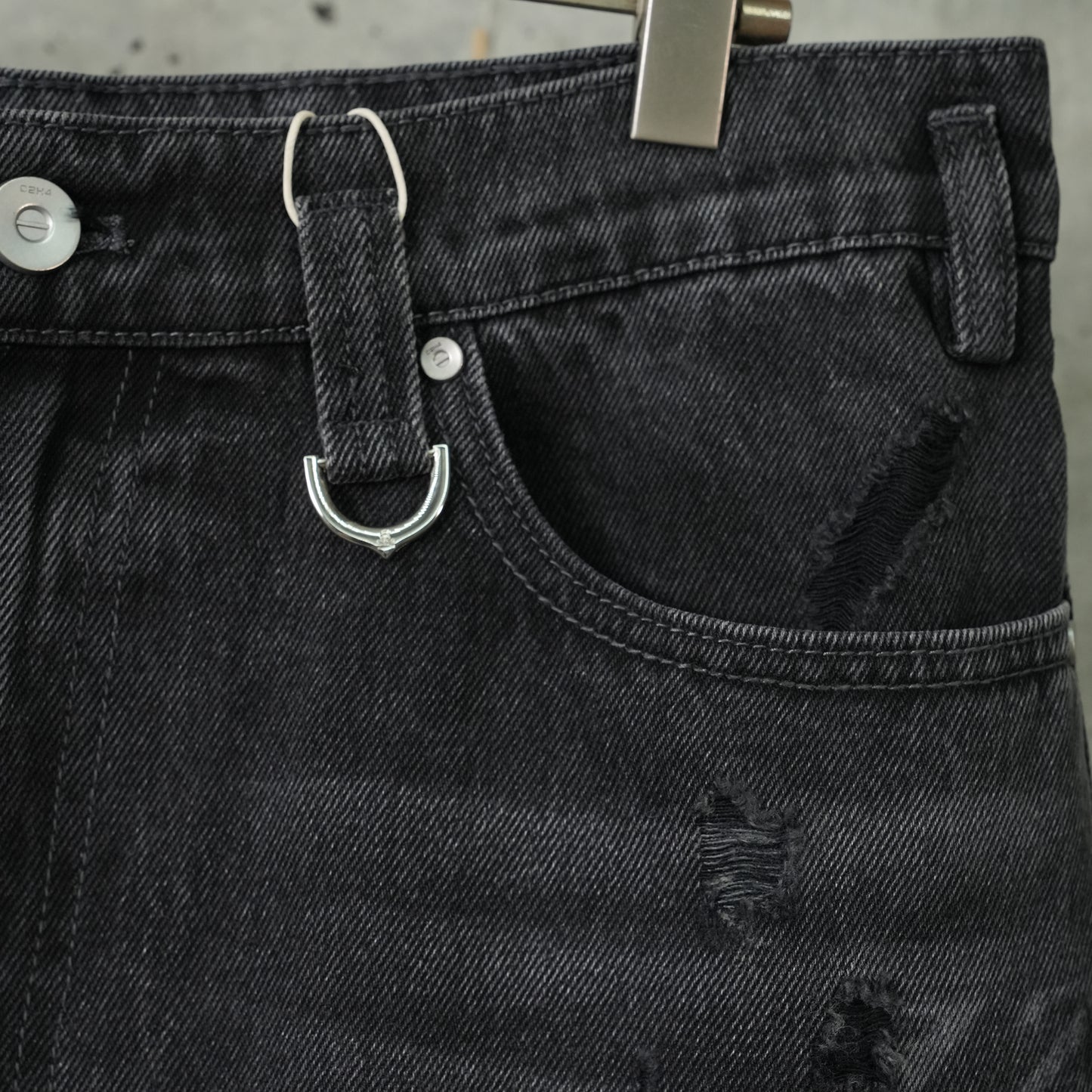 TOTEM LASER JEANS / FADED BLACK