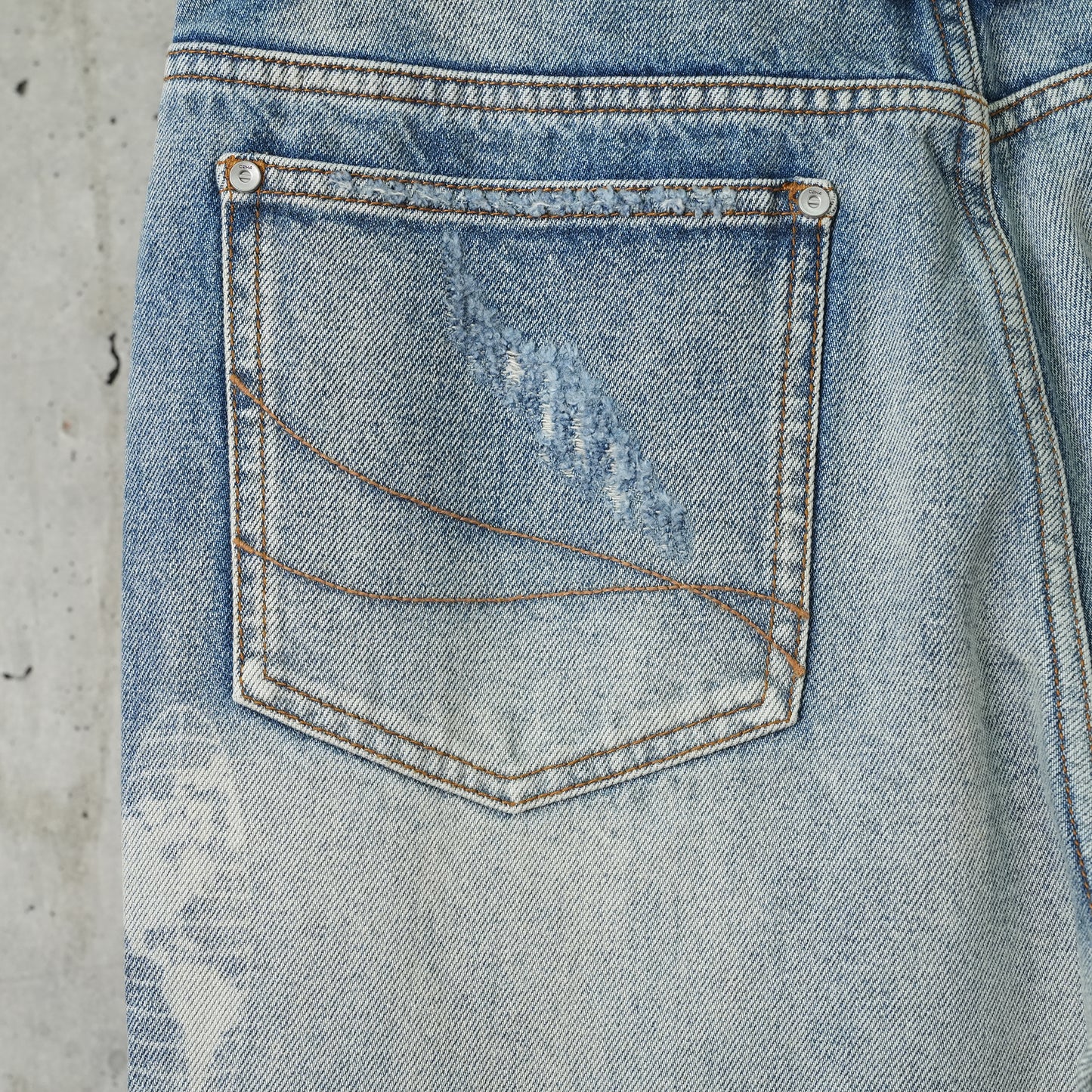 TOTEM LASER JEANS / FADED BLUE