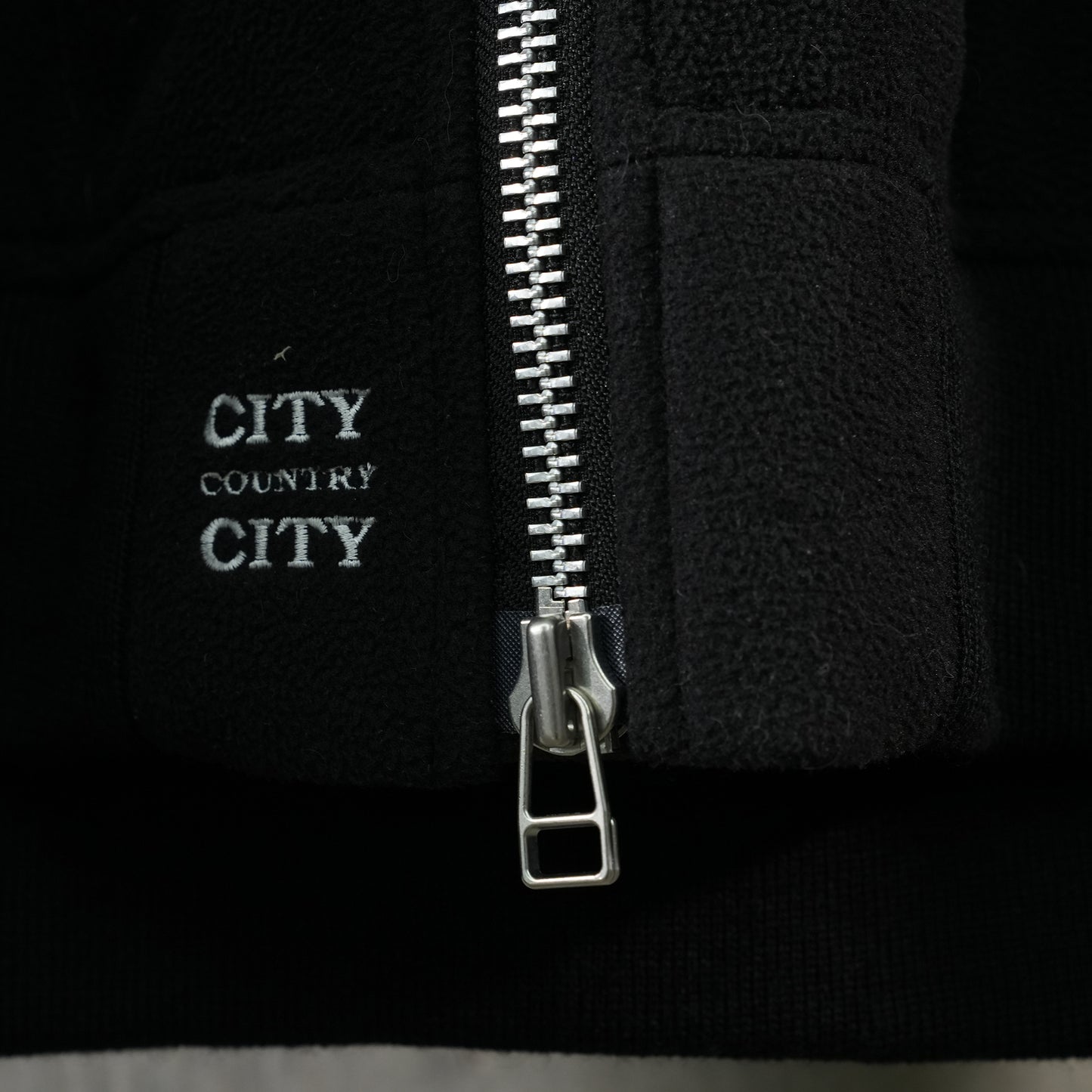 CITY COUNTRY CITY x OLD PARK FLEECE MA-1 / BLACK