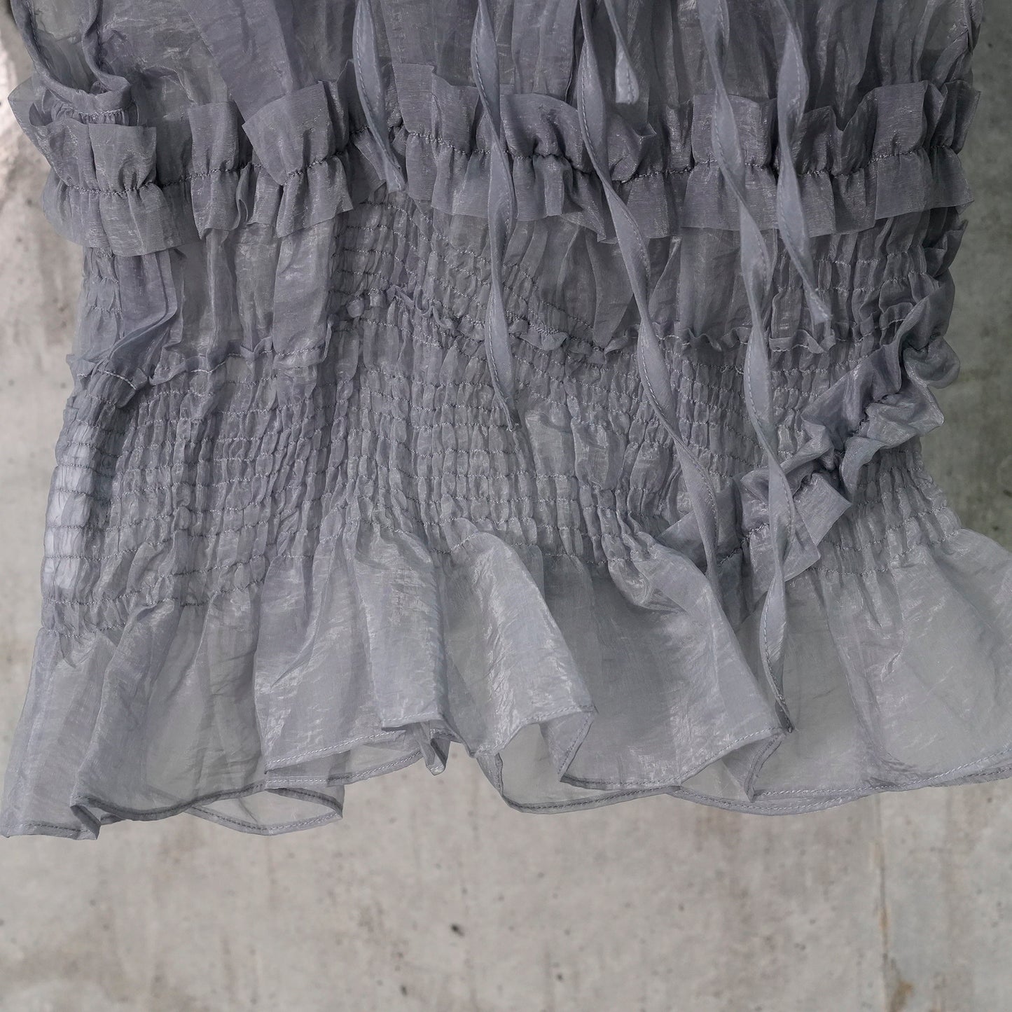 UPHI TOP LIQUID MYRTIA / GREY