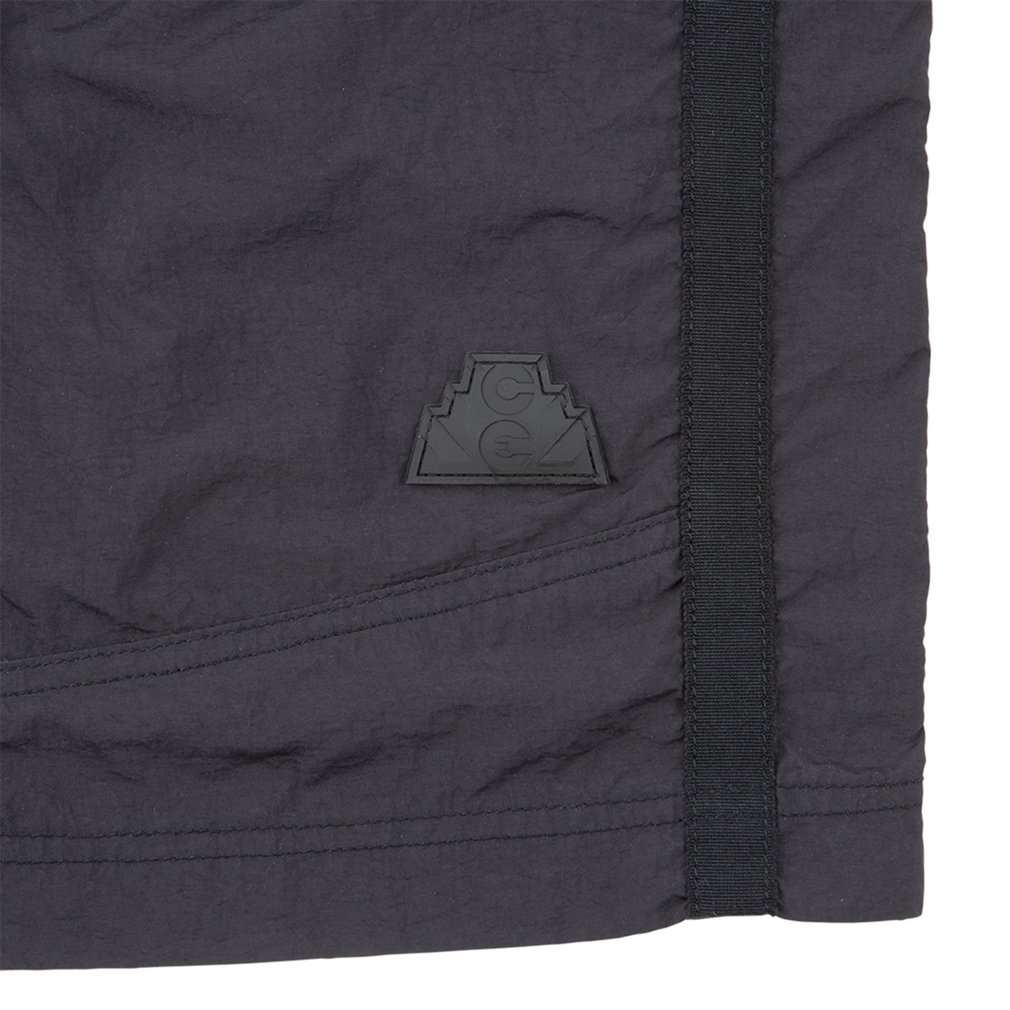 ACTIVITY SHORTS / BLACK