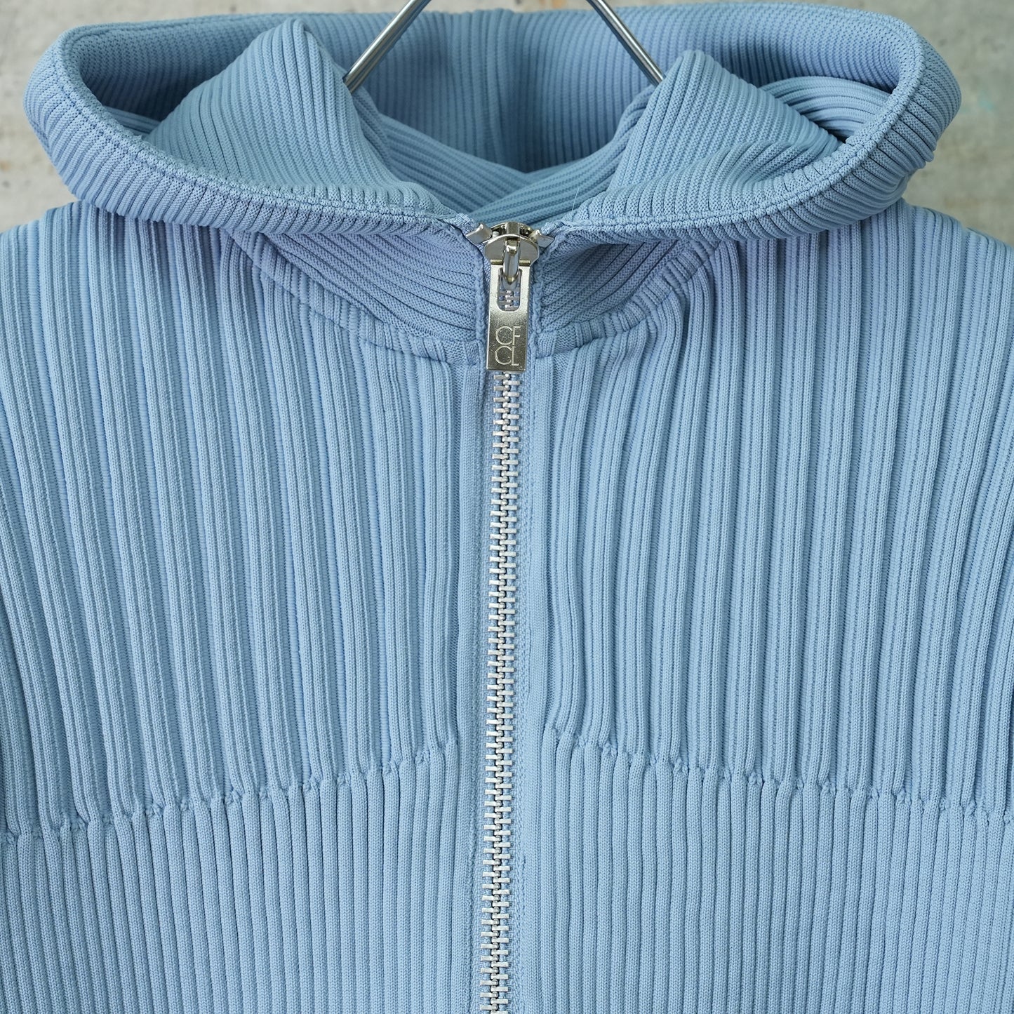 FLUTED HOODIE JACKET / ROBIN EGG BLUE