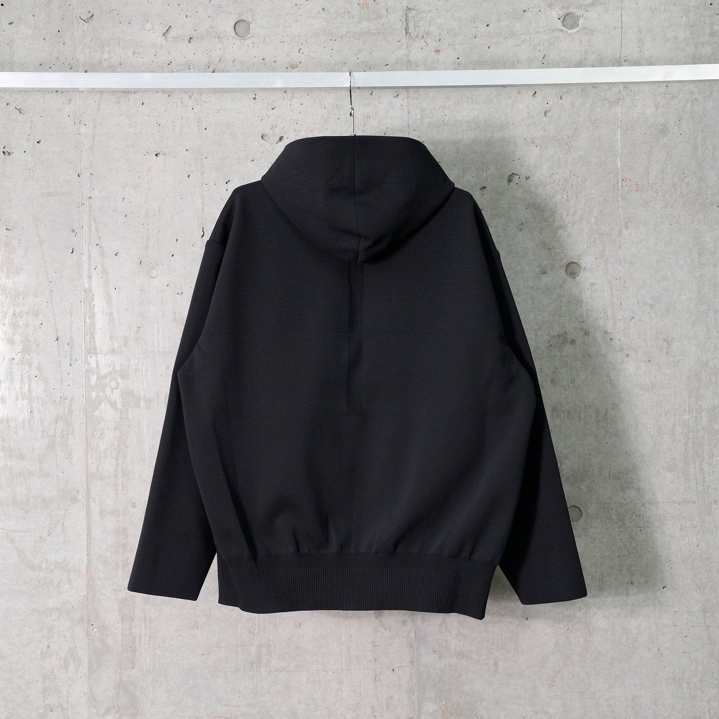 MILAN HOODIE JACKET / BLACK