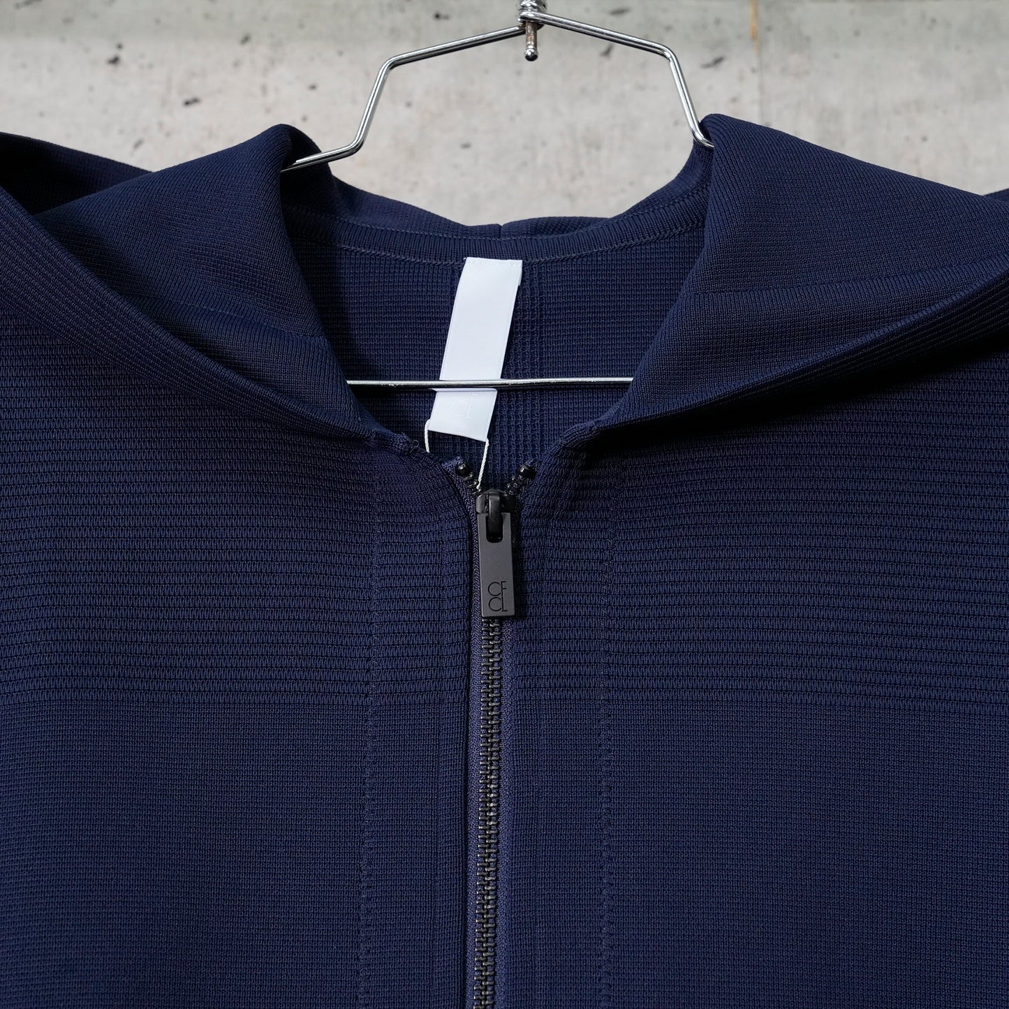 MILAN CROPPED HOODIE JACKET / NAVY