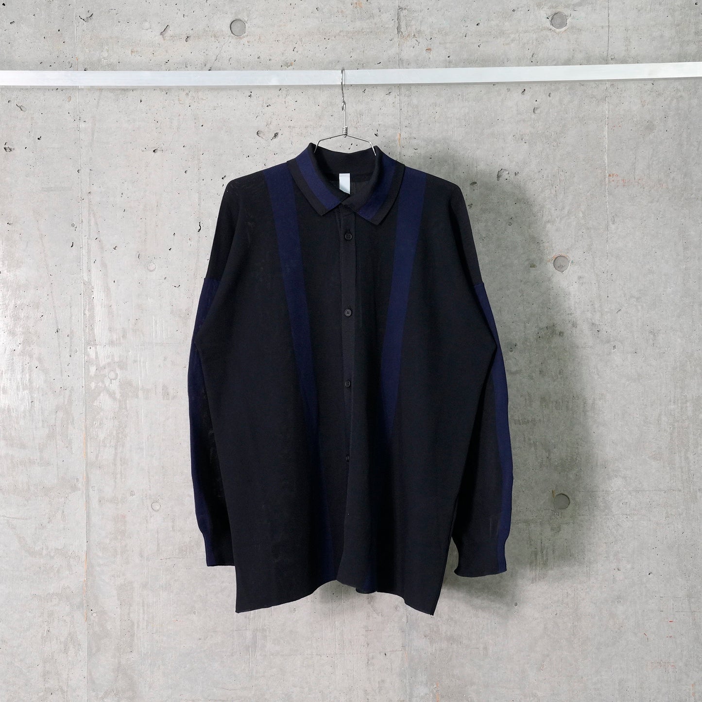 CASCADES SHIRT / BLACK NAVY