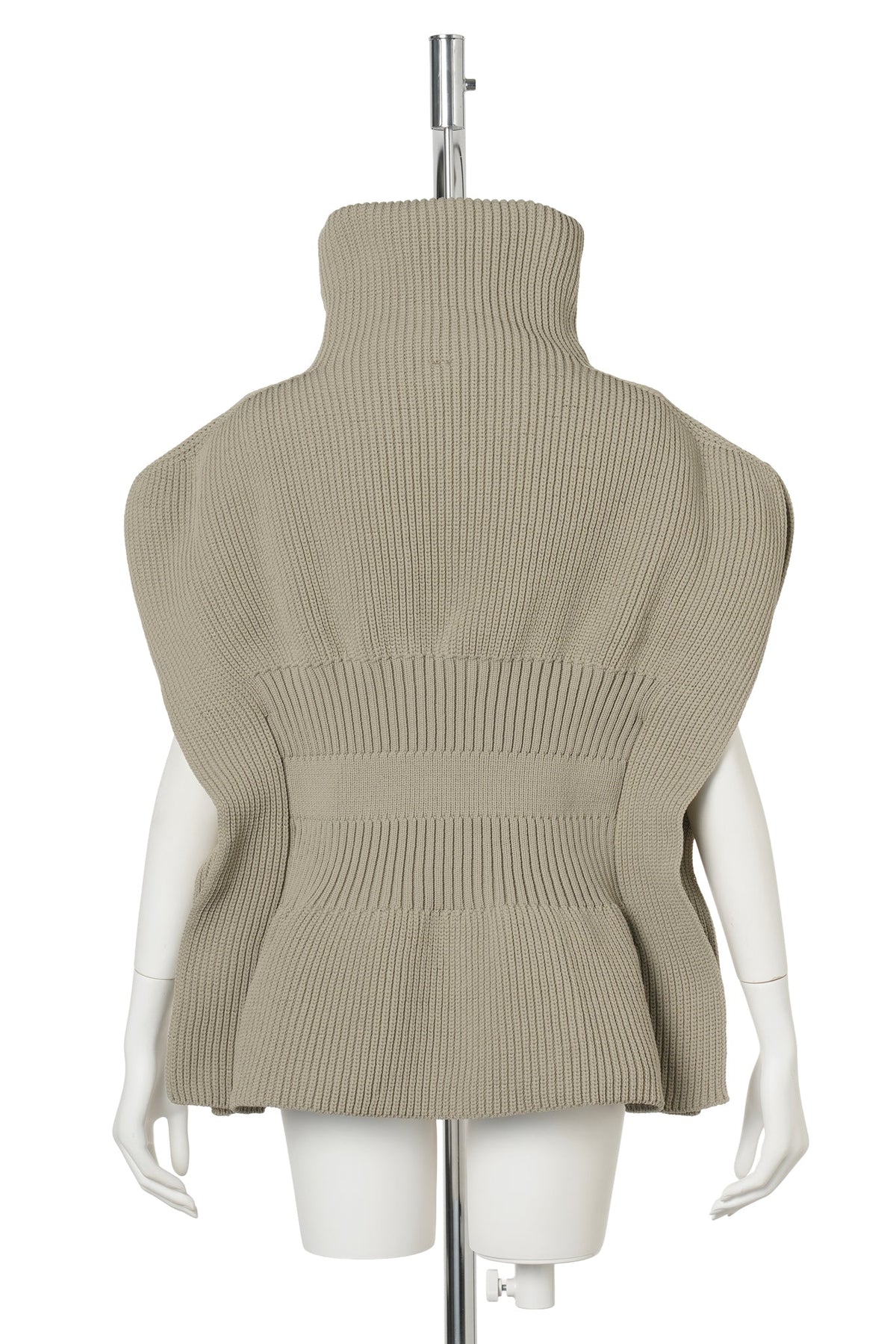 LOW GAUGE CREASE-HIGHNECK TOP / BEIGE