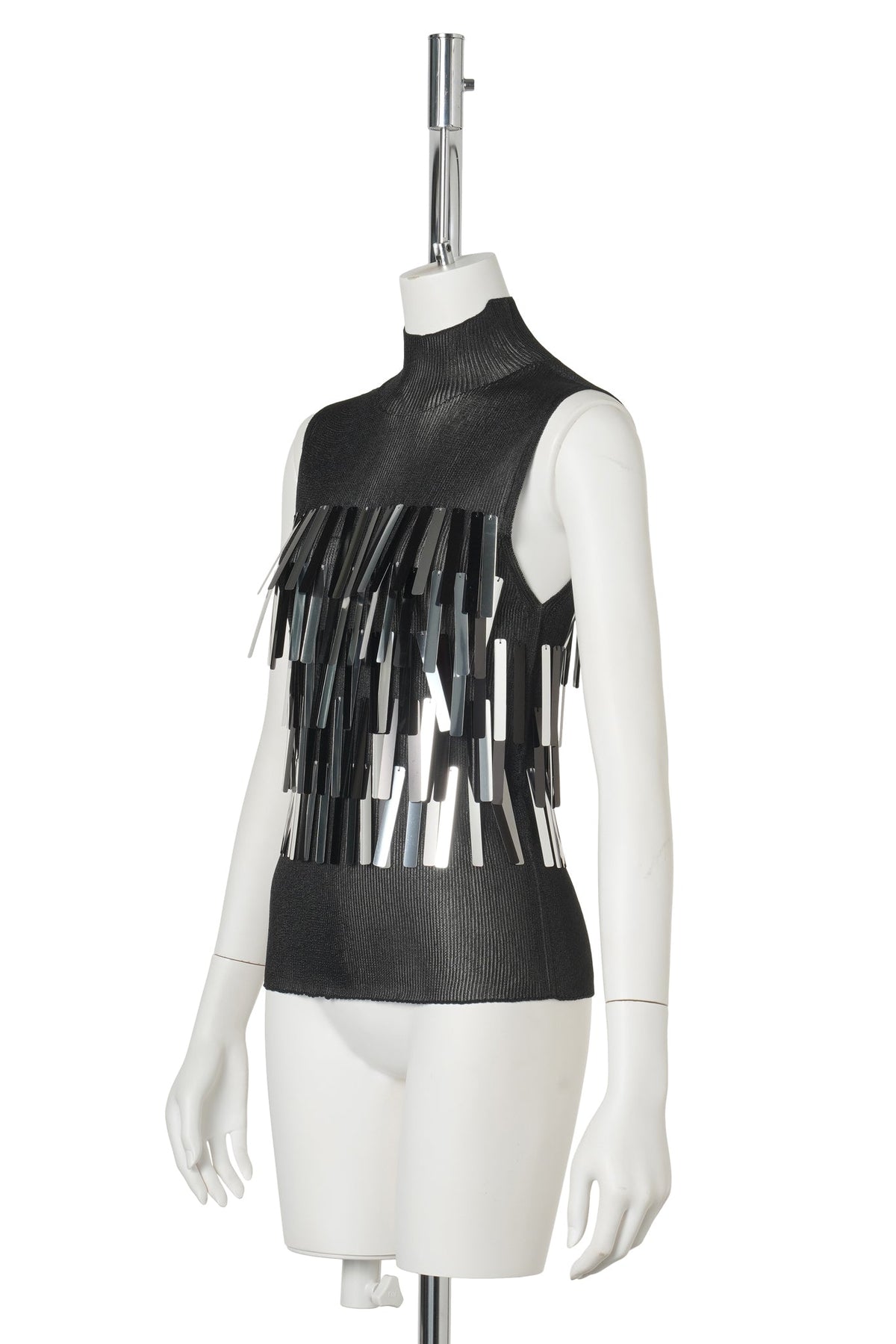 PORTRAIT LUCENT ENCHANT-SLEEVELESS TOP / BLACK-SILVER
