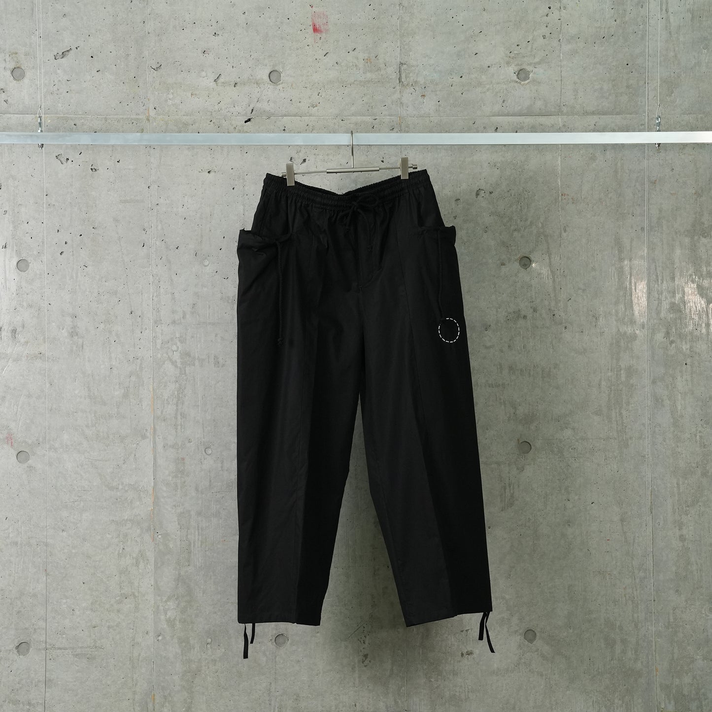 CIRCLE TROUSER / BLACK