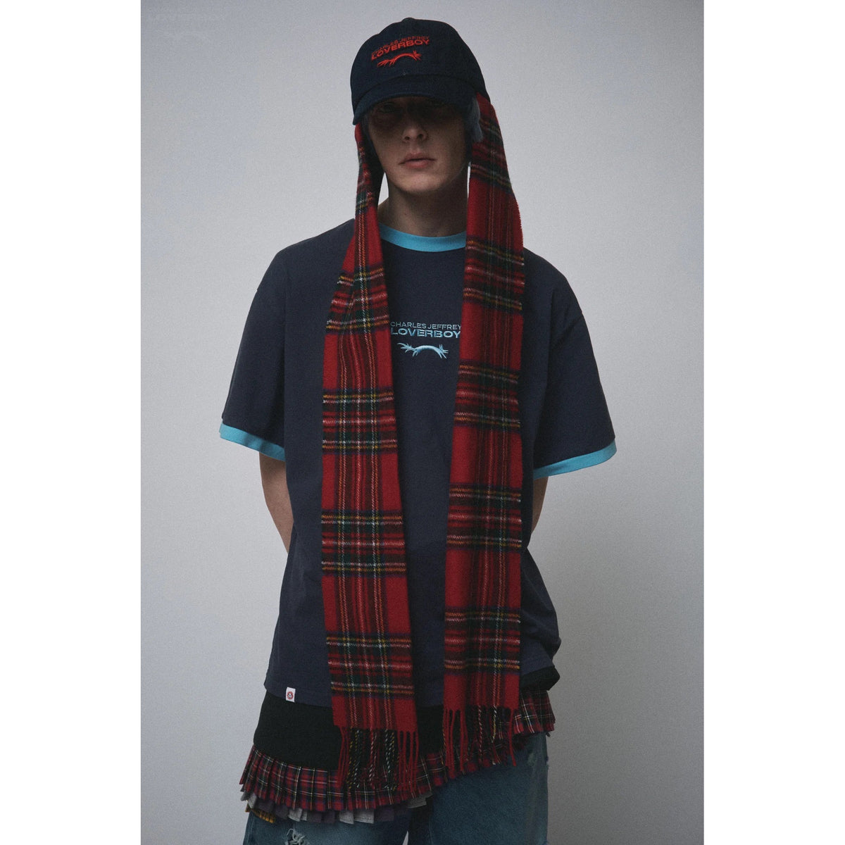 SCARF CAP / INDIGO DENIM/RED TARTAN