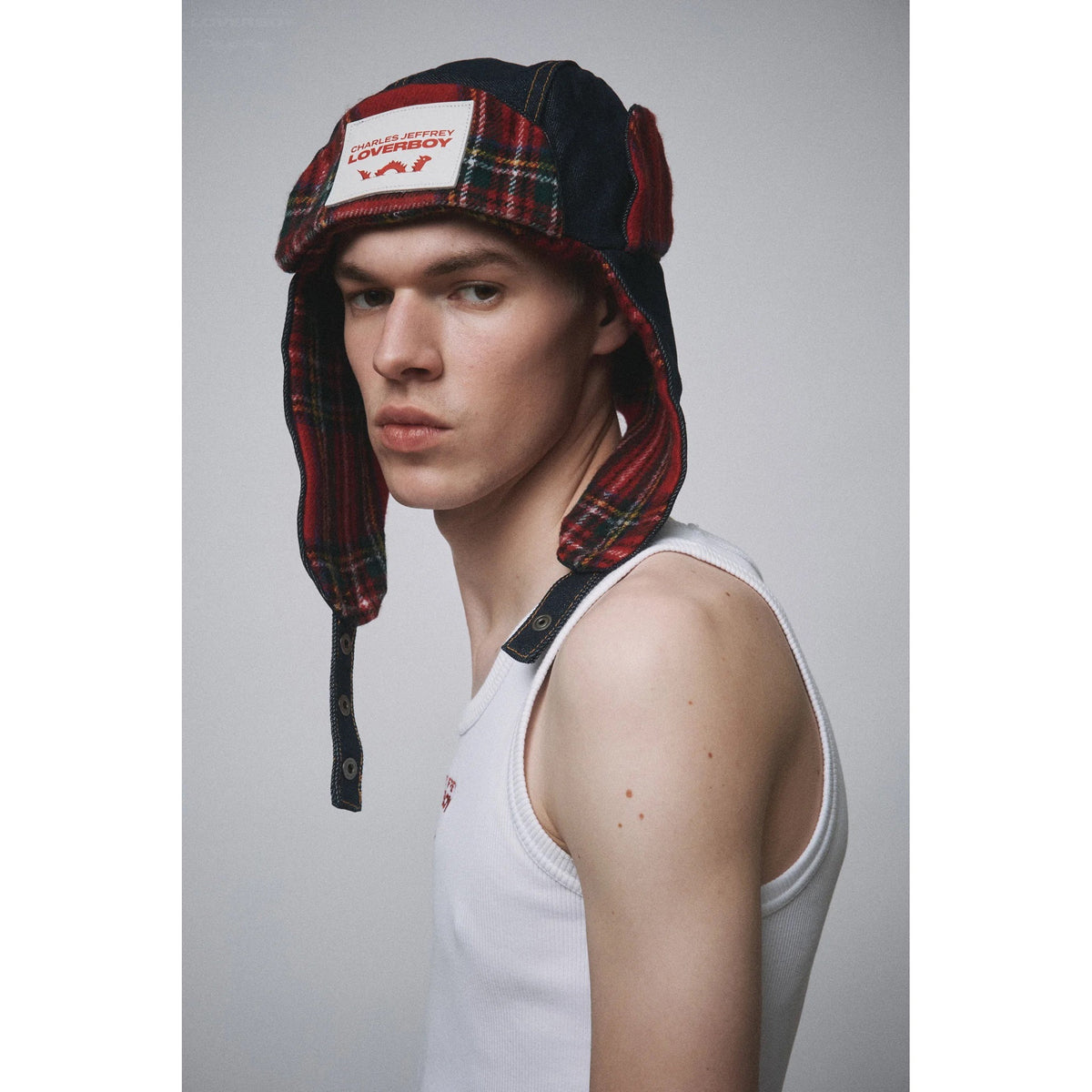 TRAPPER HAT / INDIGO DENIM/RED TARTAN