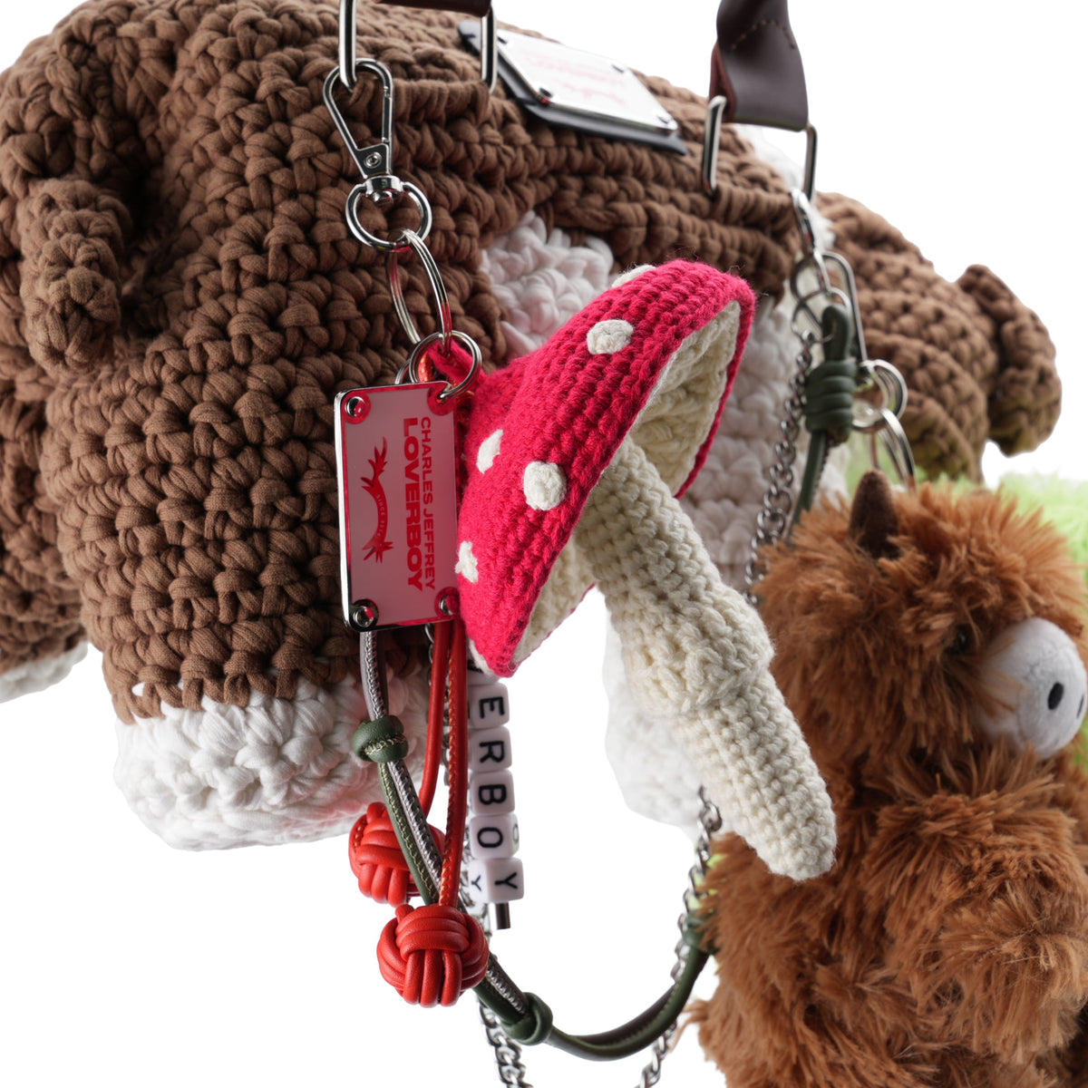 CHARACTER CROCHET BAG CHARM / RED