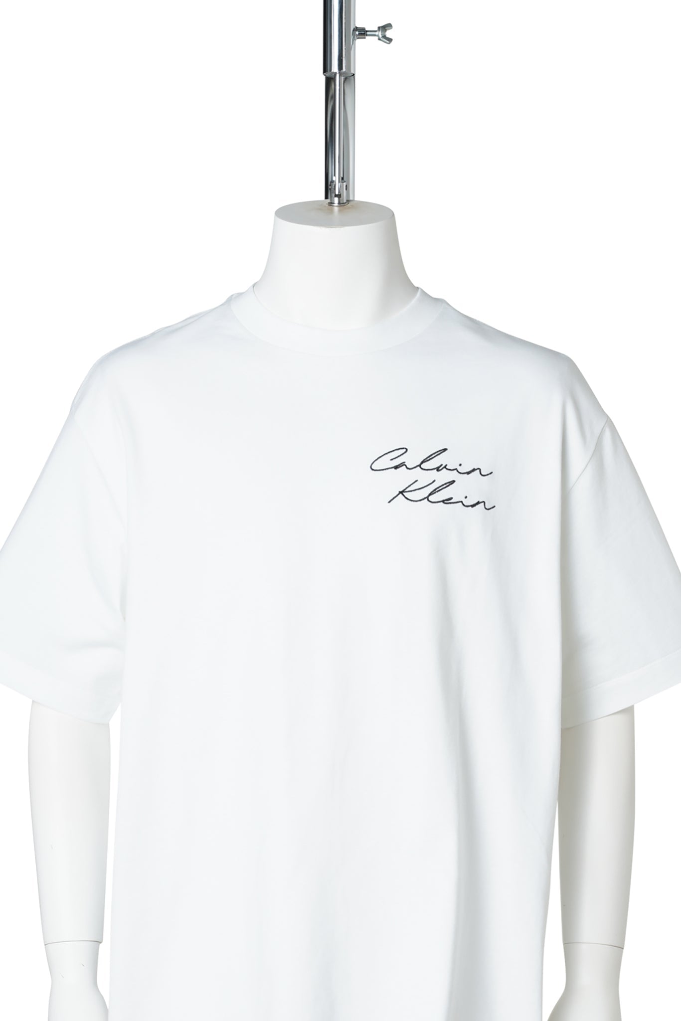 16S APRIL GRAPHIC SEASONAL FASHION RANGE / YAF:BRIGHT WHITE
