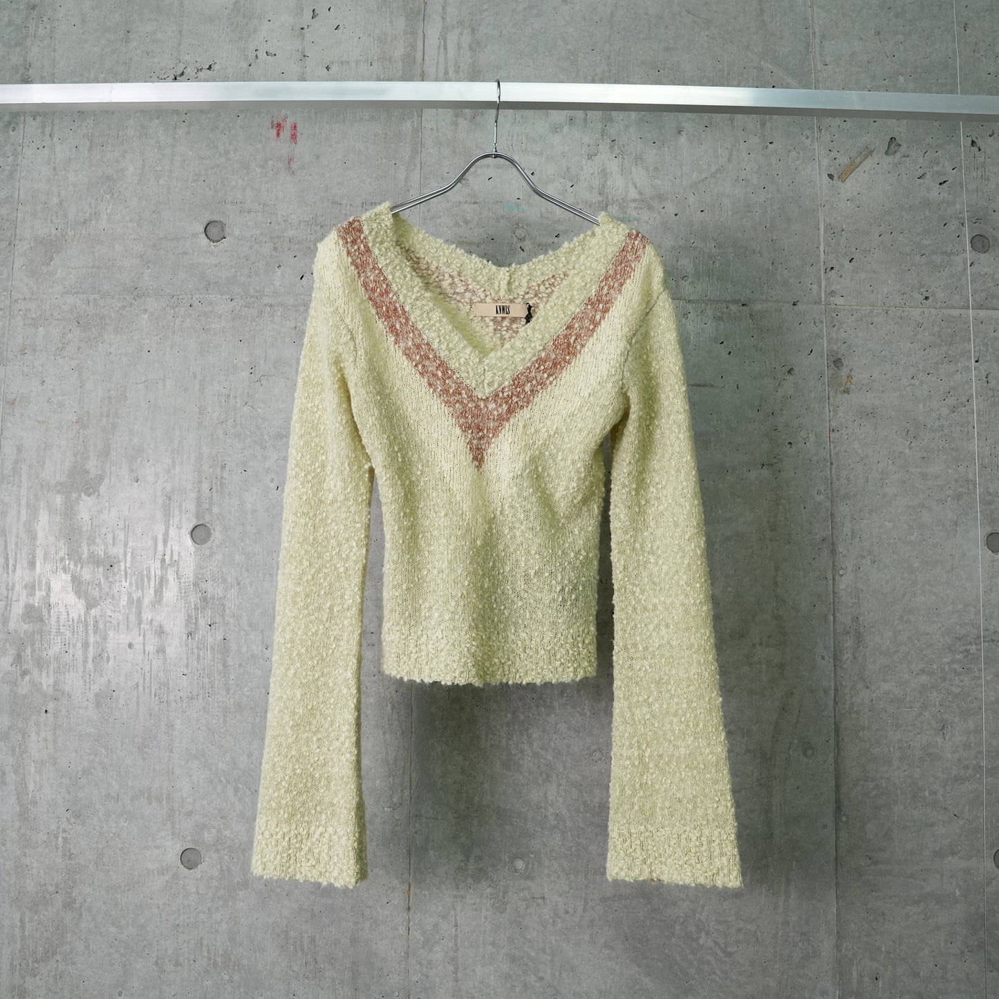 SPECKLED YARN JUMPER WITH V NECK / CREAM SPECK