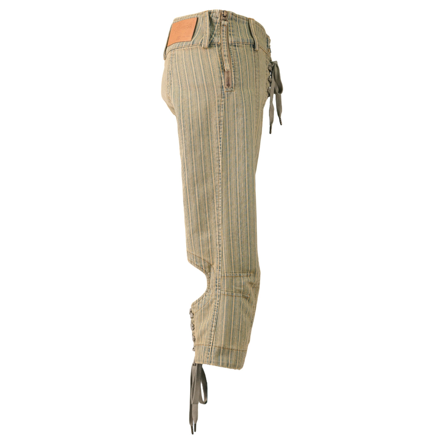 WASH STRIPED DENIM CAPRI WITH LACING DETAILS / TAN STRIPE