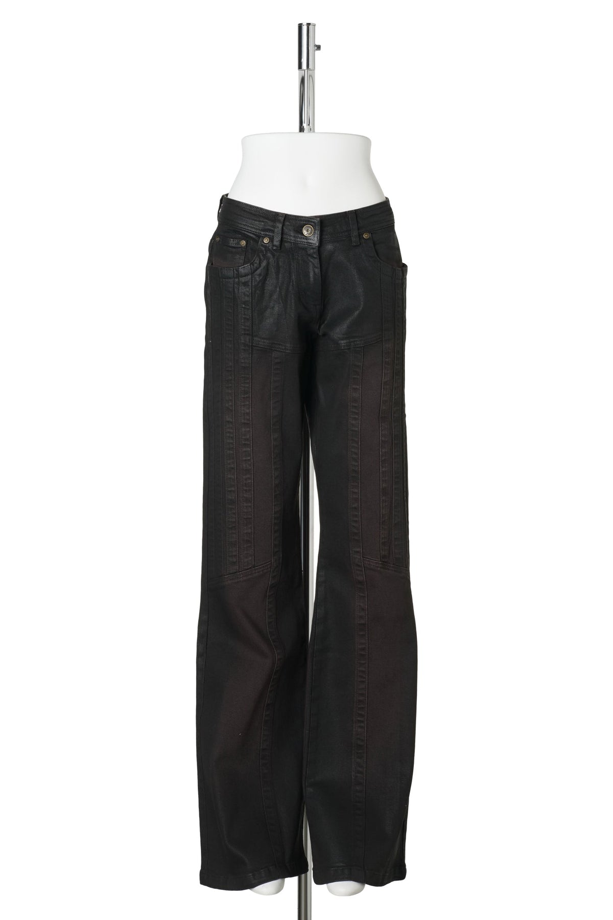 DENIM JEANS WITH GLOSS SPRAY FINISH / BROWN