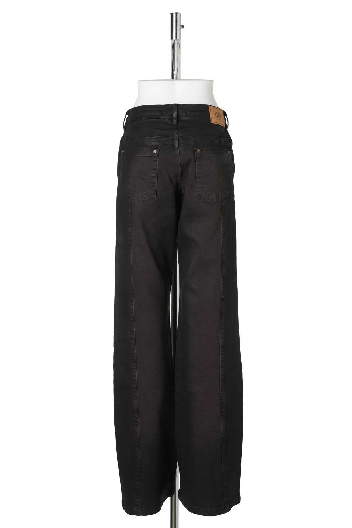 DENIM JEANS WITH GLOSS SPRAY FINISH / BROWN