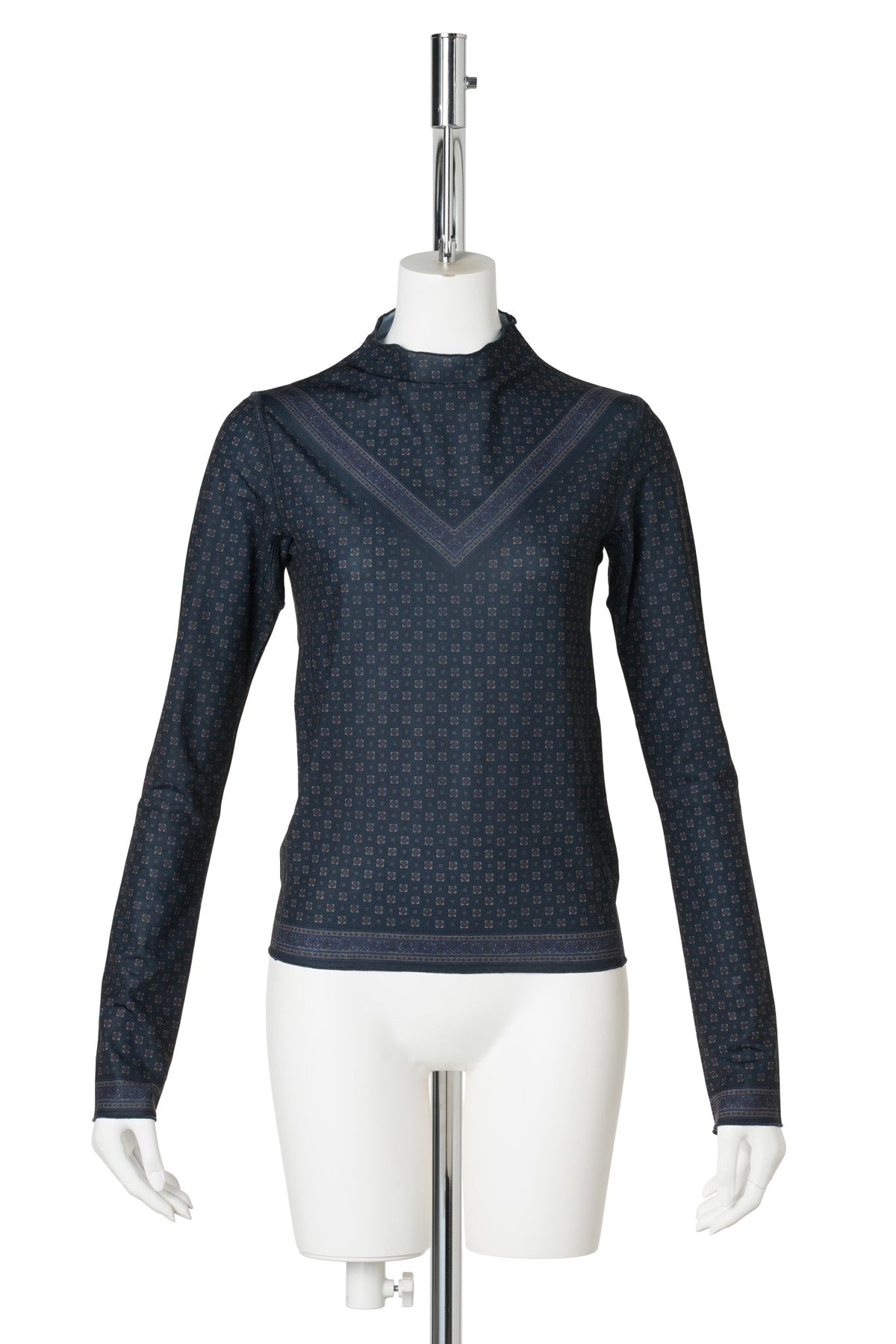 THIN JERSEY TOP WITH SPORT FINISHINGS / SCARF