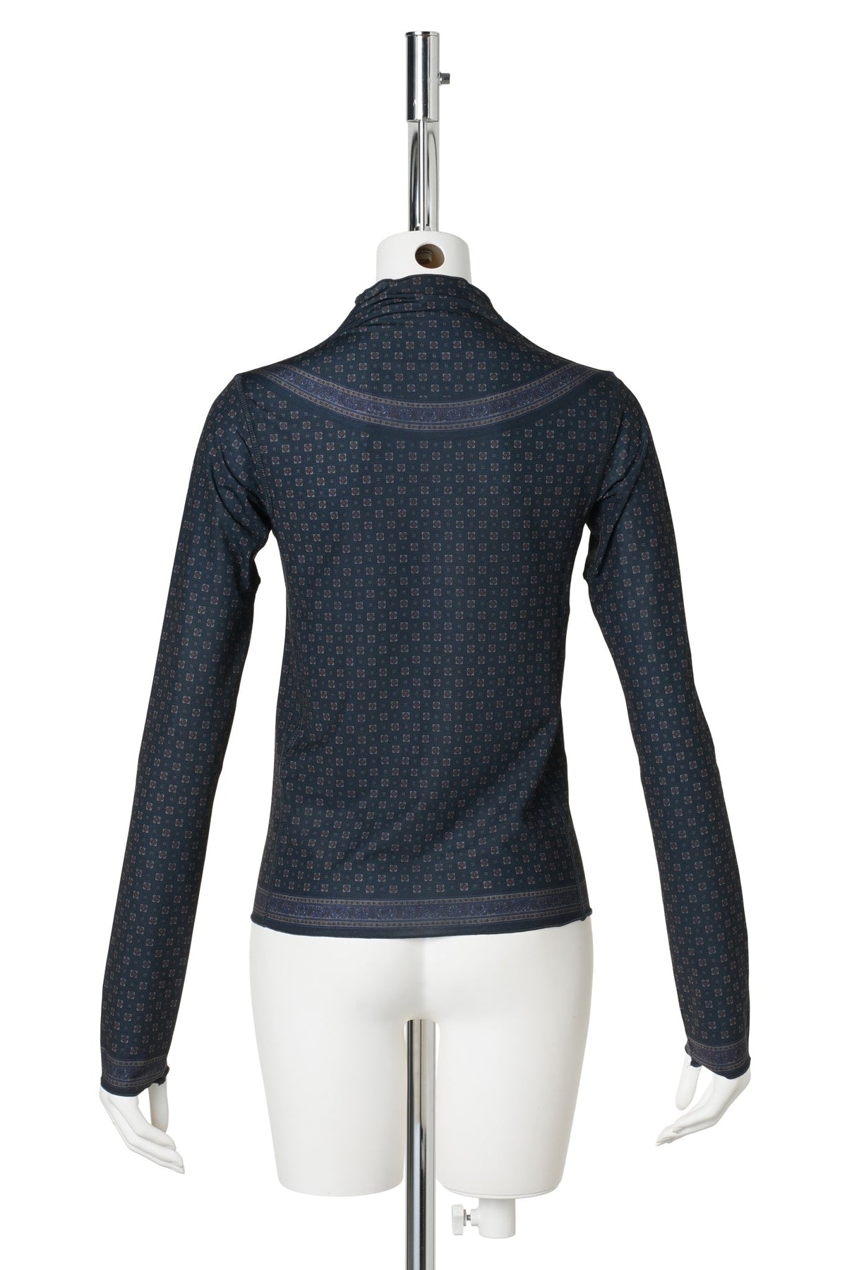 THIN JERSEY TOP WITH SPORT FINISHINGS / SCARF