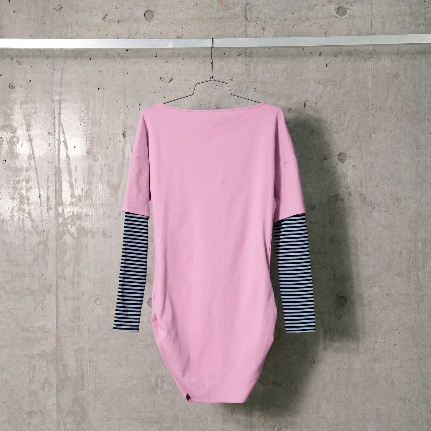 I AM NOT CUTE' T-SHIRT DRESS / PINK