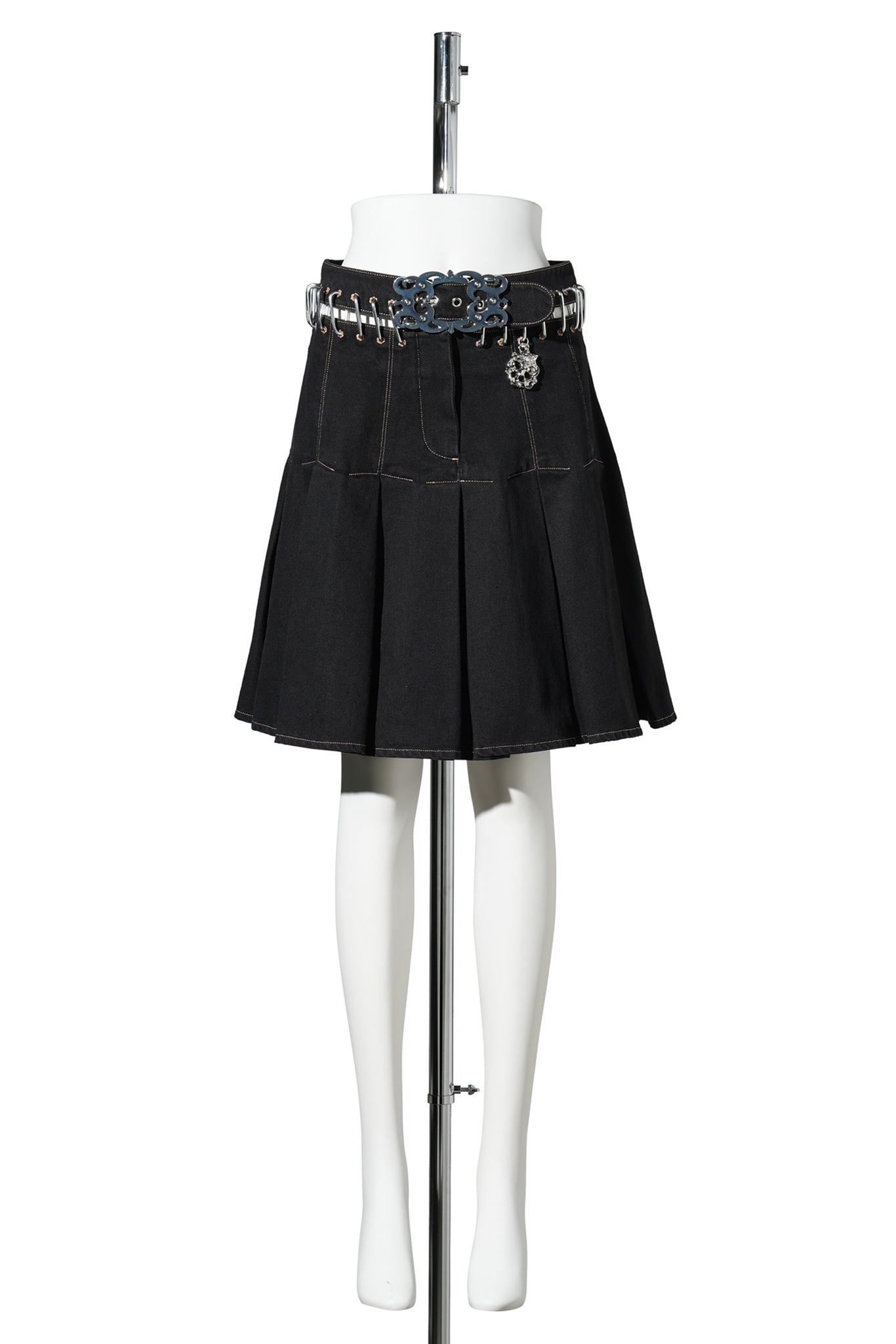 BEVO DENIM CARABINER SKIRT / BLACK