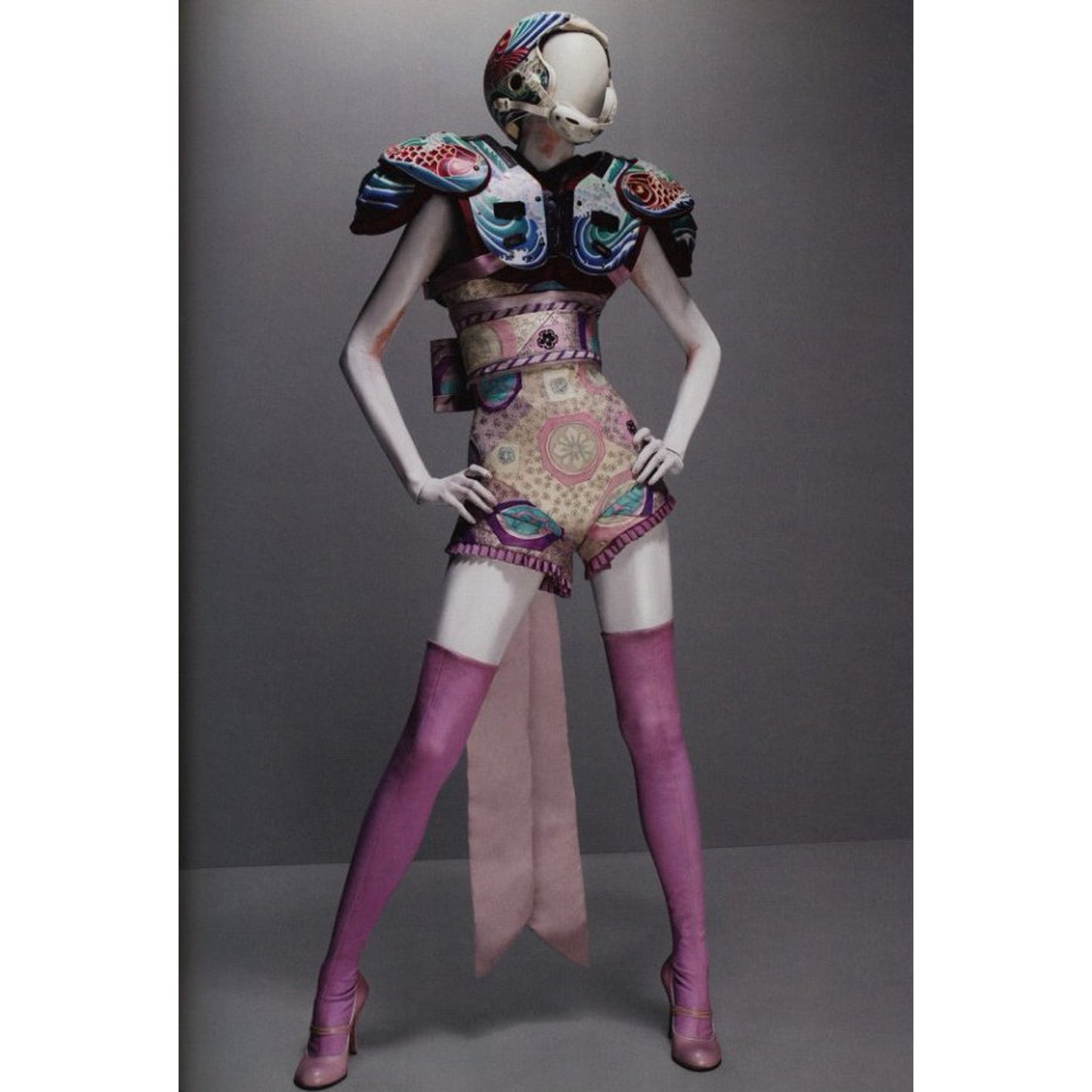 ALEXANDER McQUEEN  SAVAGE BEAUTY