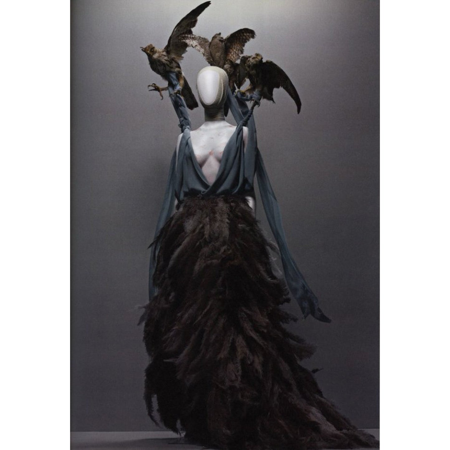 ALEXANDER McQUEEN  SAVAGE BEAUTY