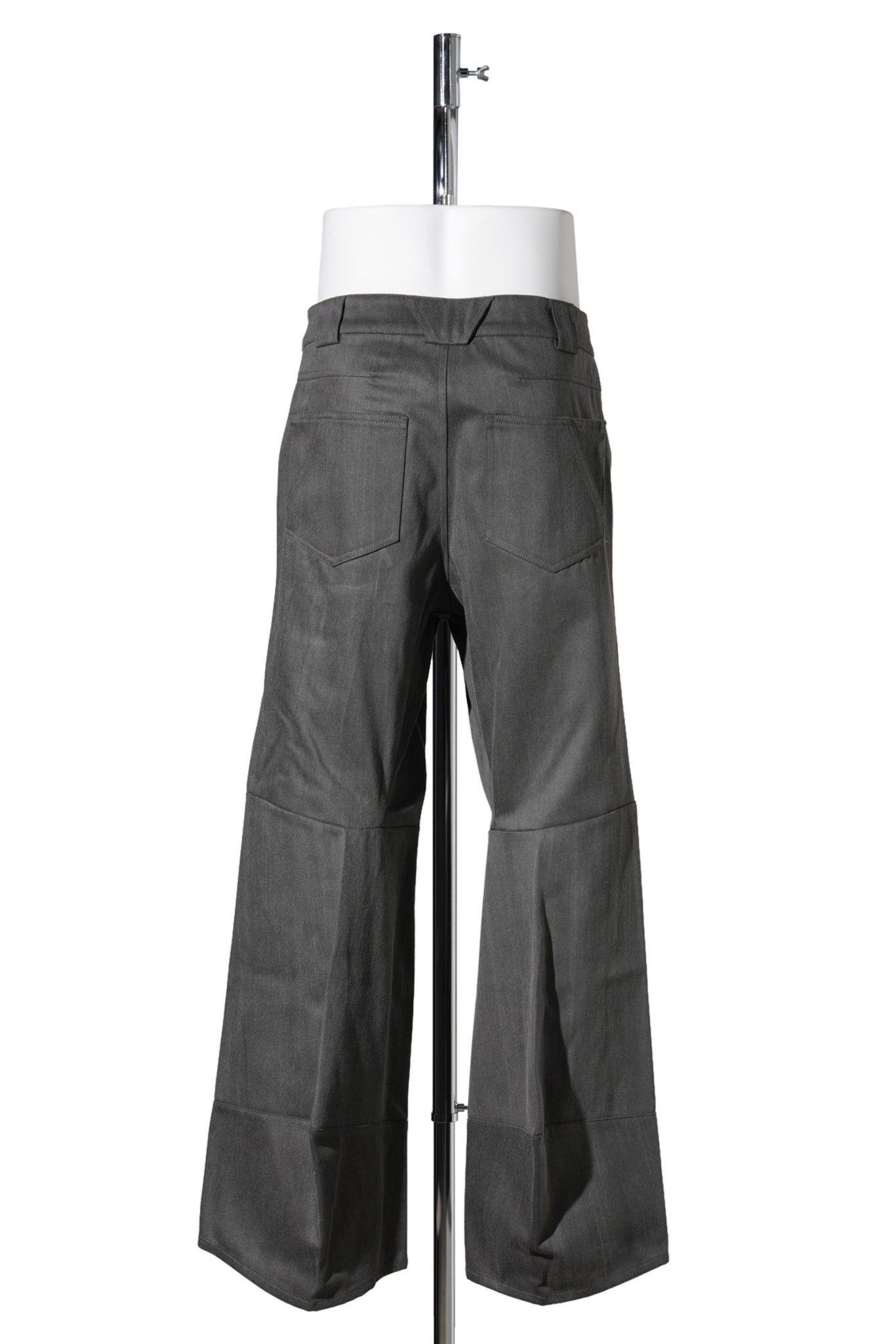 STRUCTURED FLARE TROUSERS / GREY